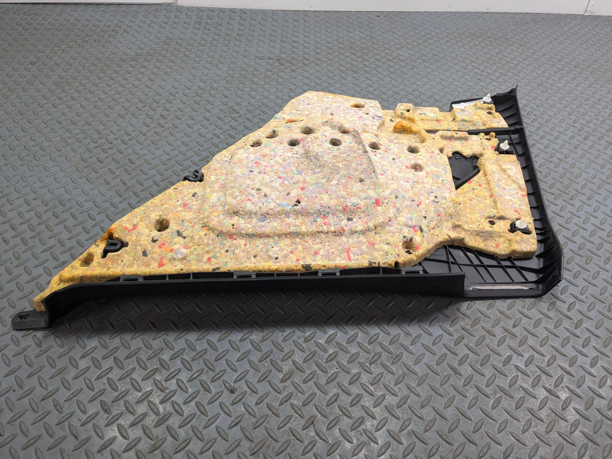 2014 - 2016 BMW 228I OEM INTERIOR QUARTER PANEL TRIM COVER REAR LEFT SIDE BLACK