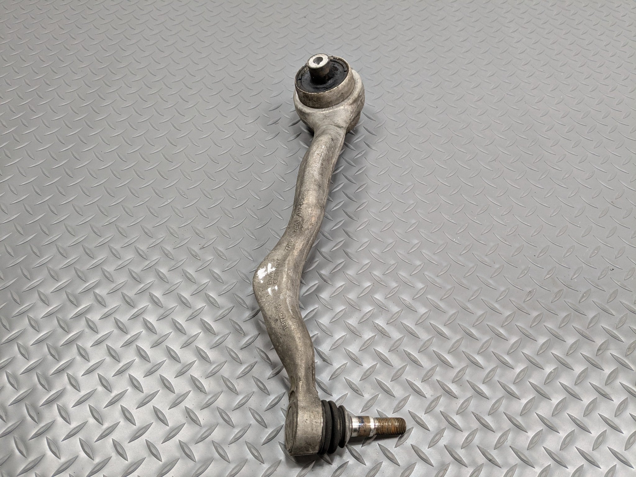 2014 - 2016 BMW 228I OEM LOWER CONTROL ARM FRONT LEFT FORWARD DRIVER SIDE