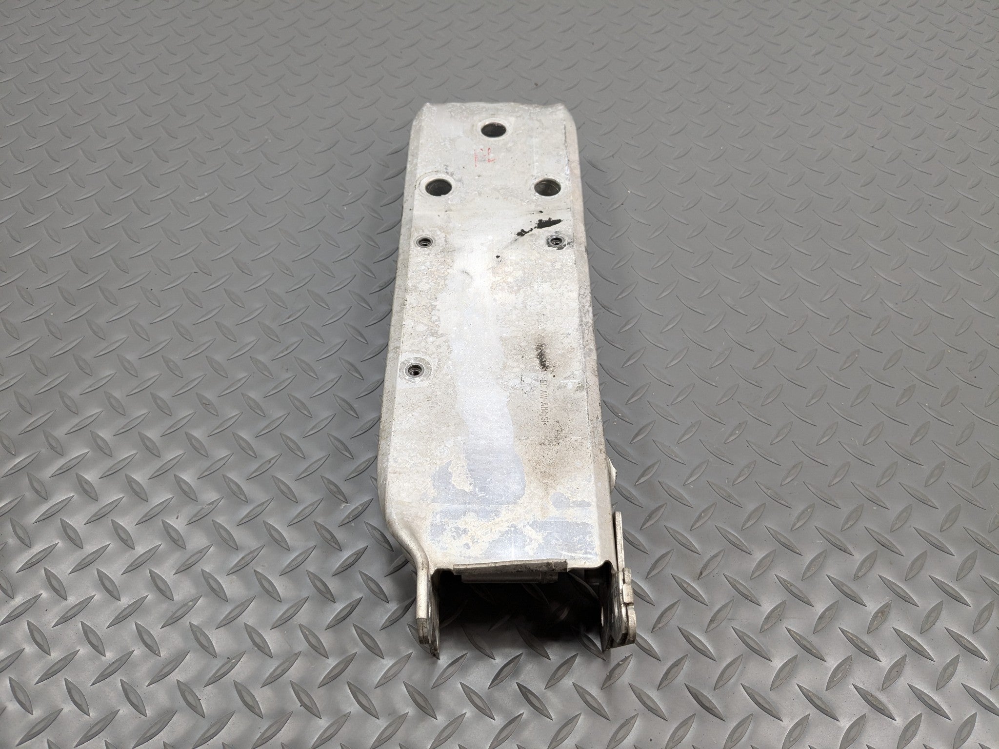 2014 - 2016 BMW 228I OEM BUMPER REINFORCEMENT BRACKET BAR FRONT LEFT DRIVER SIDE