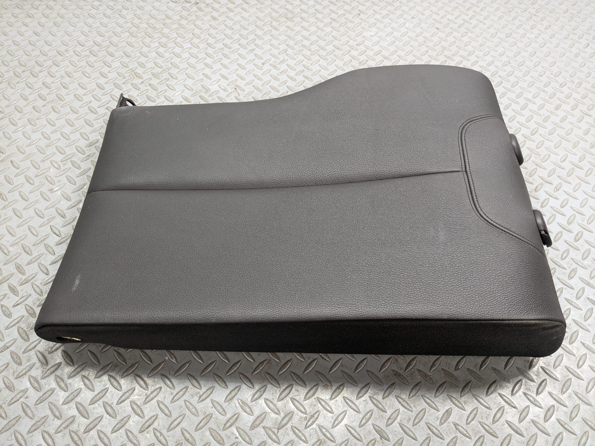 2014 - 2016 BMW 228I OEM SEAT CUSHION BACKREST WITHOUT HEADREST REAR LEFT SIDE
