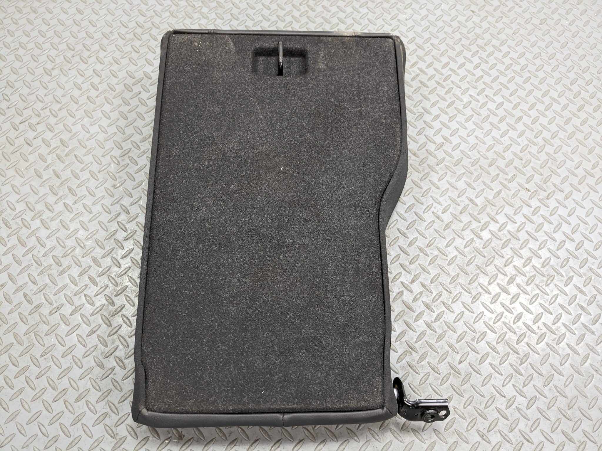 2014 - 2016 BMW 228I OEM SEAT CUSHION BACKREST WITHOUT HEADREST REAR LEFT SIDE