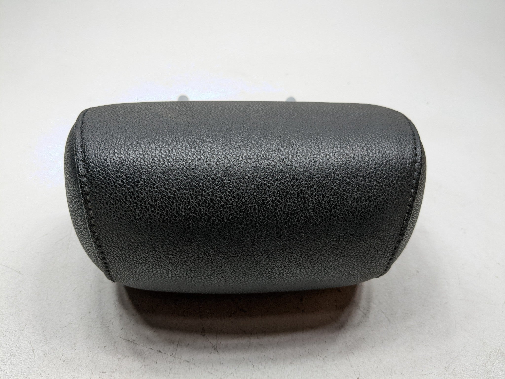 07 - 08 BMW 328I OEM HEADREST ASSEMBLY REAR RIGHT PASSENGER  SIDE BLACK LEATHER