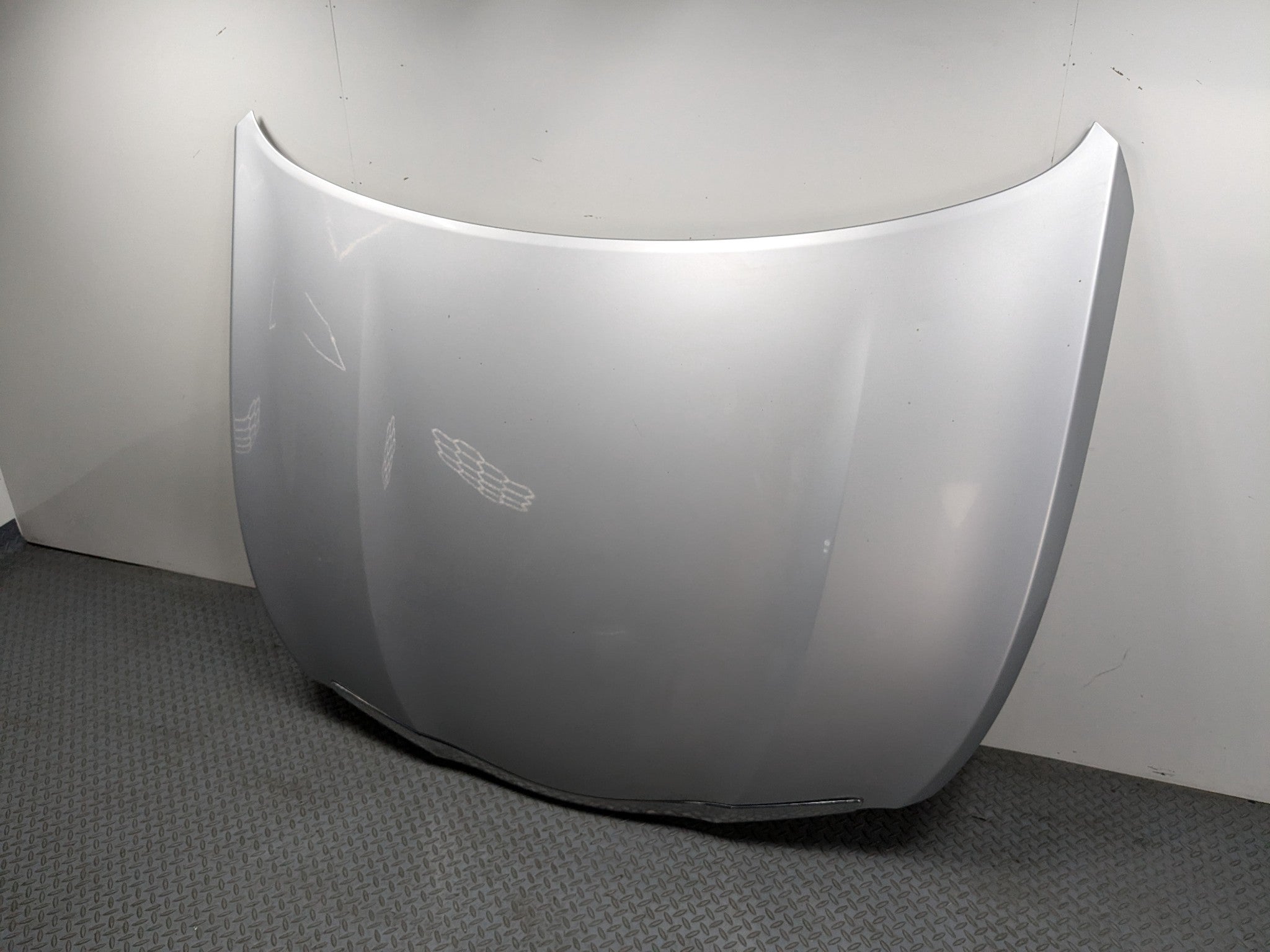 11 - 13 HYUNDAI SONATA OEM FRONT HOOD BONNET SHELL PANEL ASSEMBLY RADIANT SILVER
