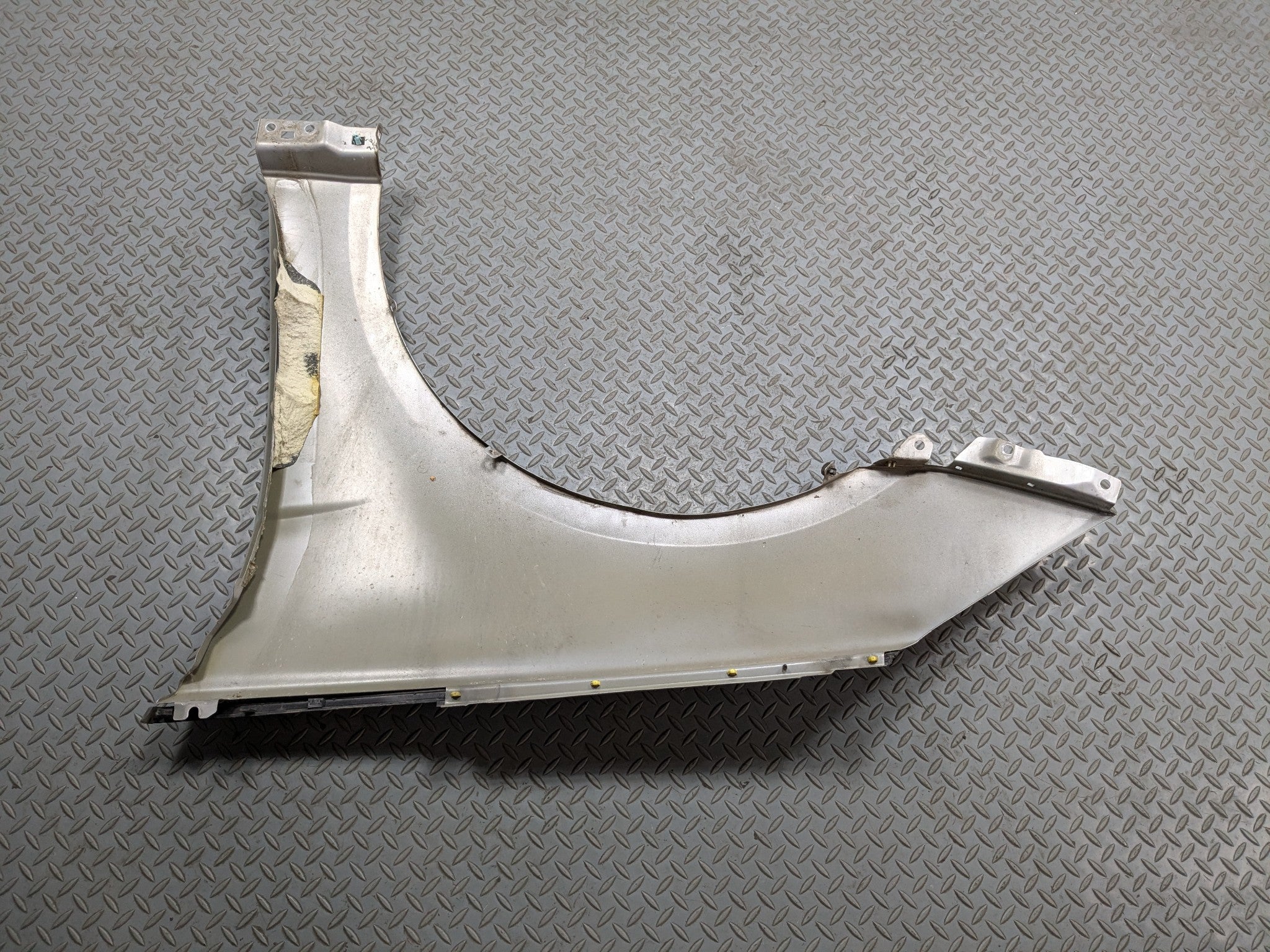 11 - 2013 HYUNDAI SONATA OEM FENDER COVER PANEL RADIANT SILVER FRONT RIGHT SIDE