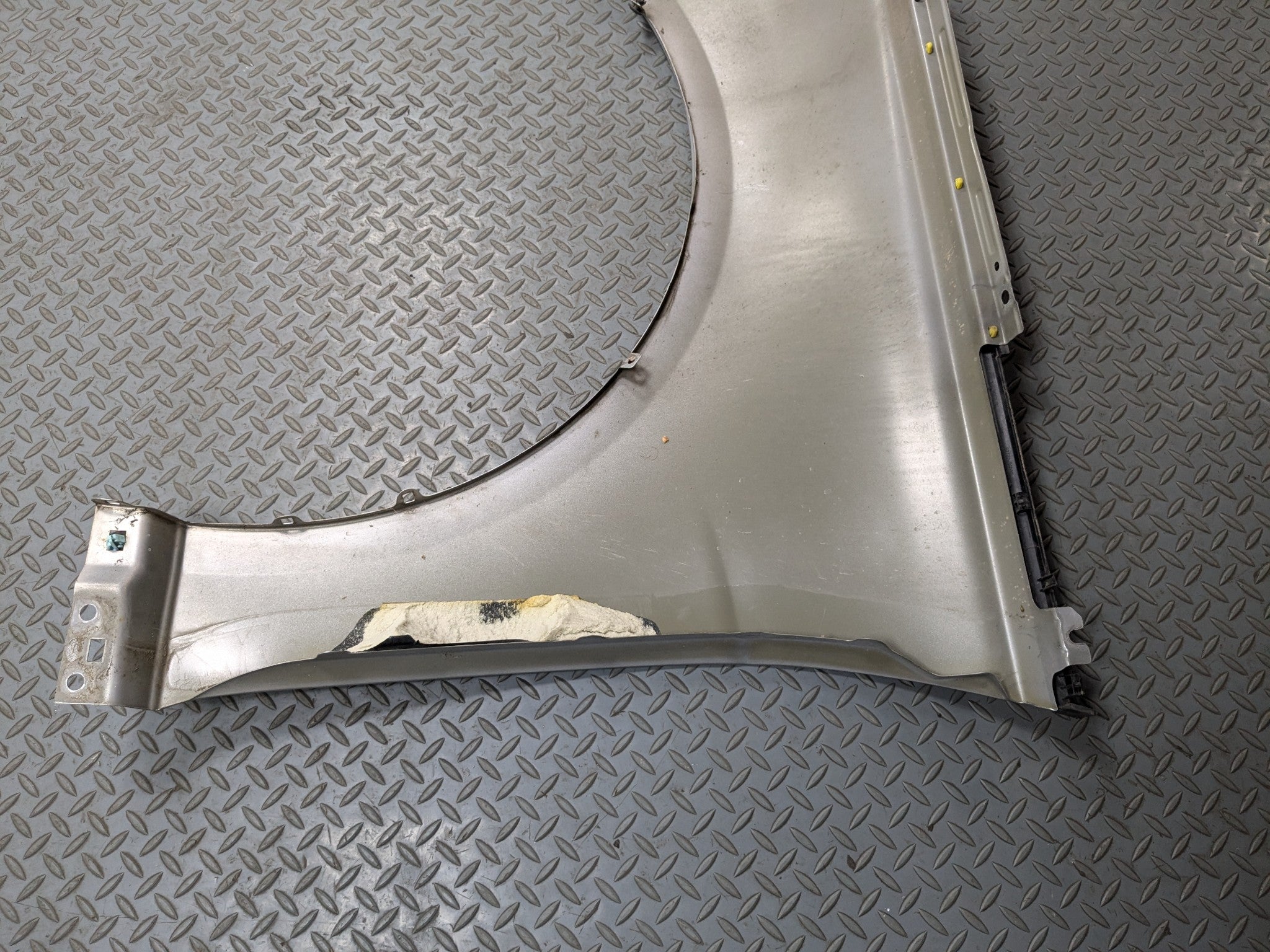 11 - 2013 HYUNDAI SONATA OEM FENDER COVER PANEL RADIANT SILVER FRONT RIGHT SIDE