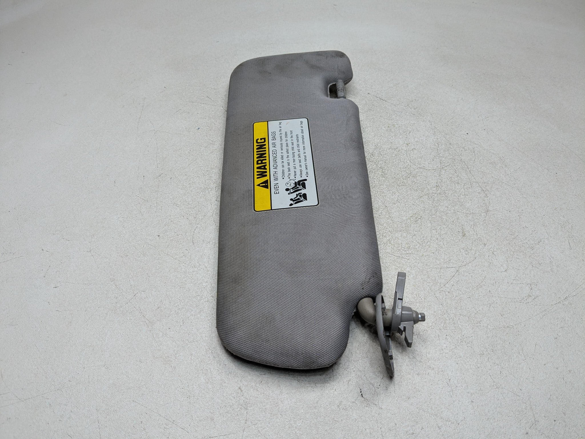 11 - 13 HYUNDAI SONATA OEM SUN VISOR INTERIOR UPPER ROOF FRONT LEFT DRIVER SIDE