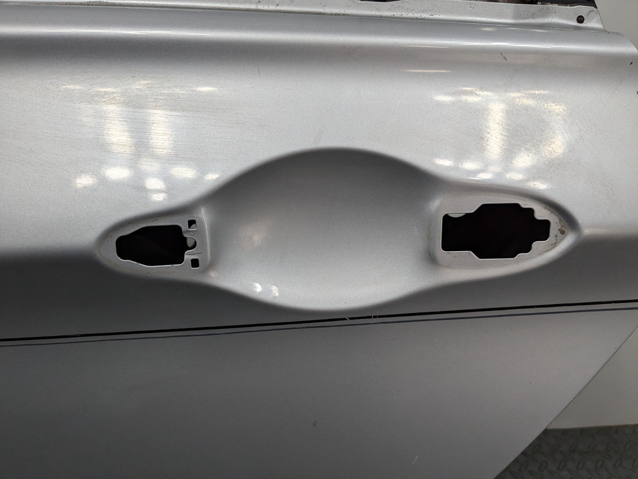 11-13 HYUNDAI SONATA OEM DOOR SHELL PANEL RADIANT SILVER REAR LEFT DRIVER SIDE