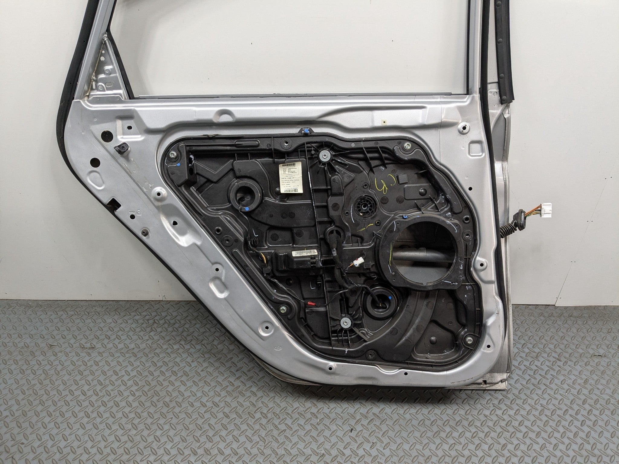 11-13 HYUNDAI SONATA OEM DOOR SHELL PANEL RADIANT SILVER REAR LEFT DRIVER SIDE