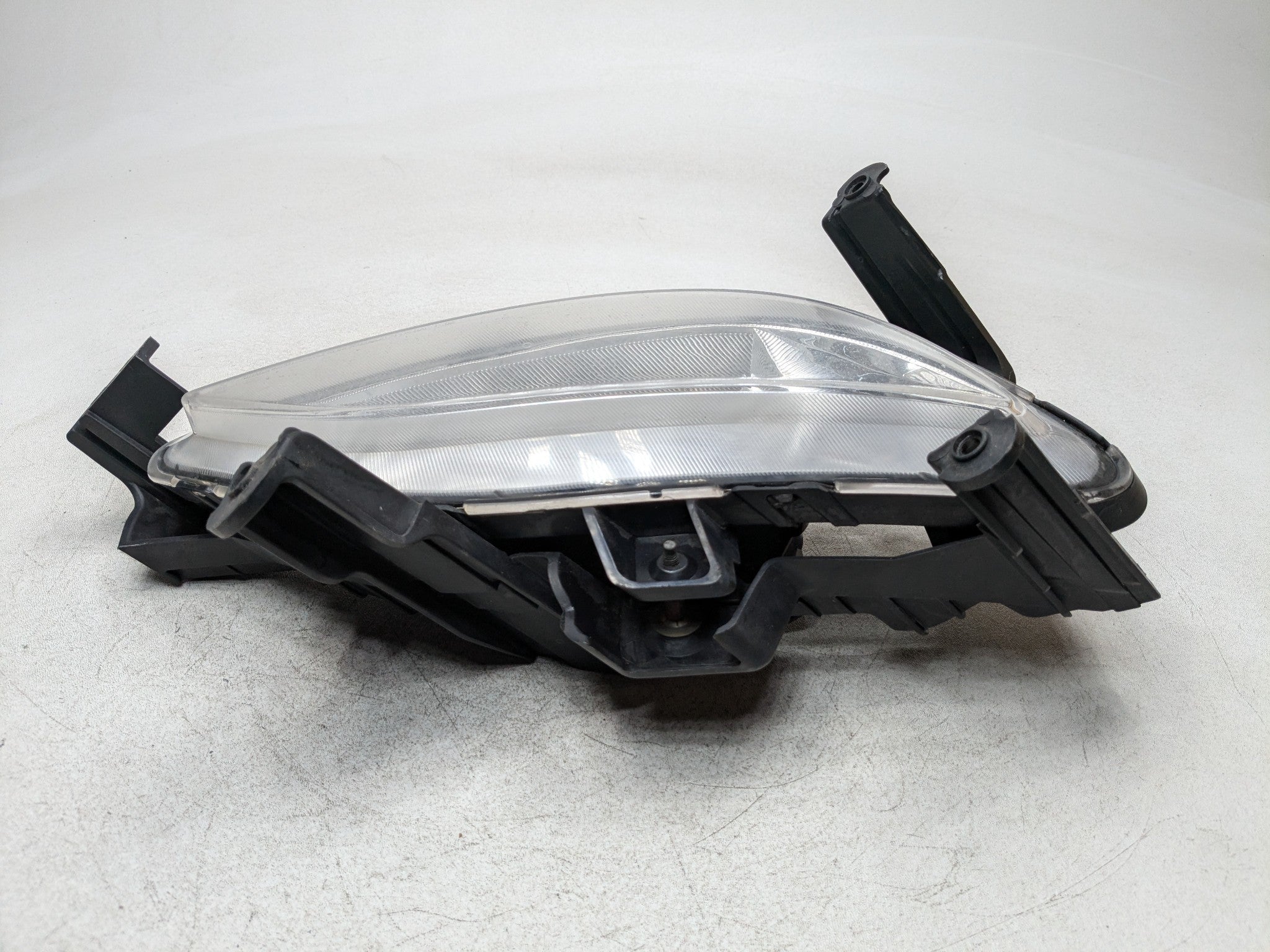 2011 - 2013 HYUNDAI SONATA OEM BUMPER FOG LIGHT LAMP ASSEMBLY FRONT LEFT SIDE