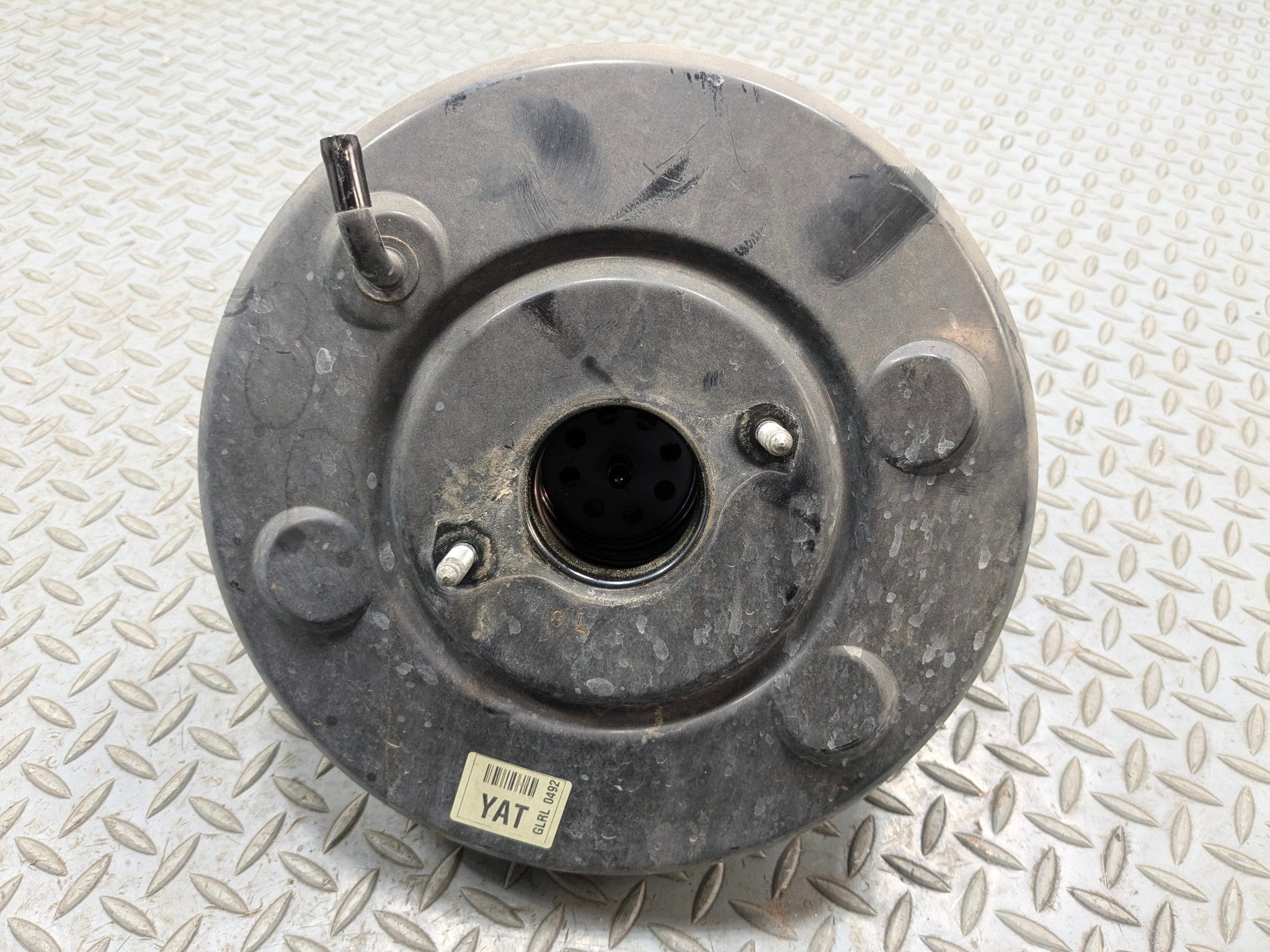 11 - 13 HYUNDAI SONATA OEM POWER BRAKE BOOSTER ASSEMBLY WITHOUT MASTER CYLINDER