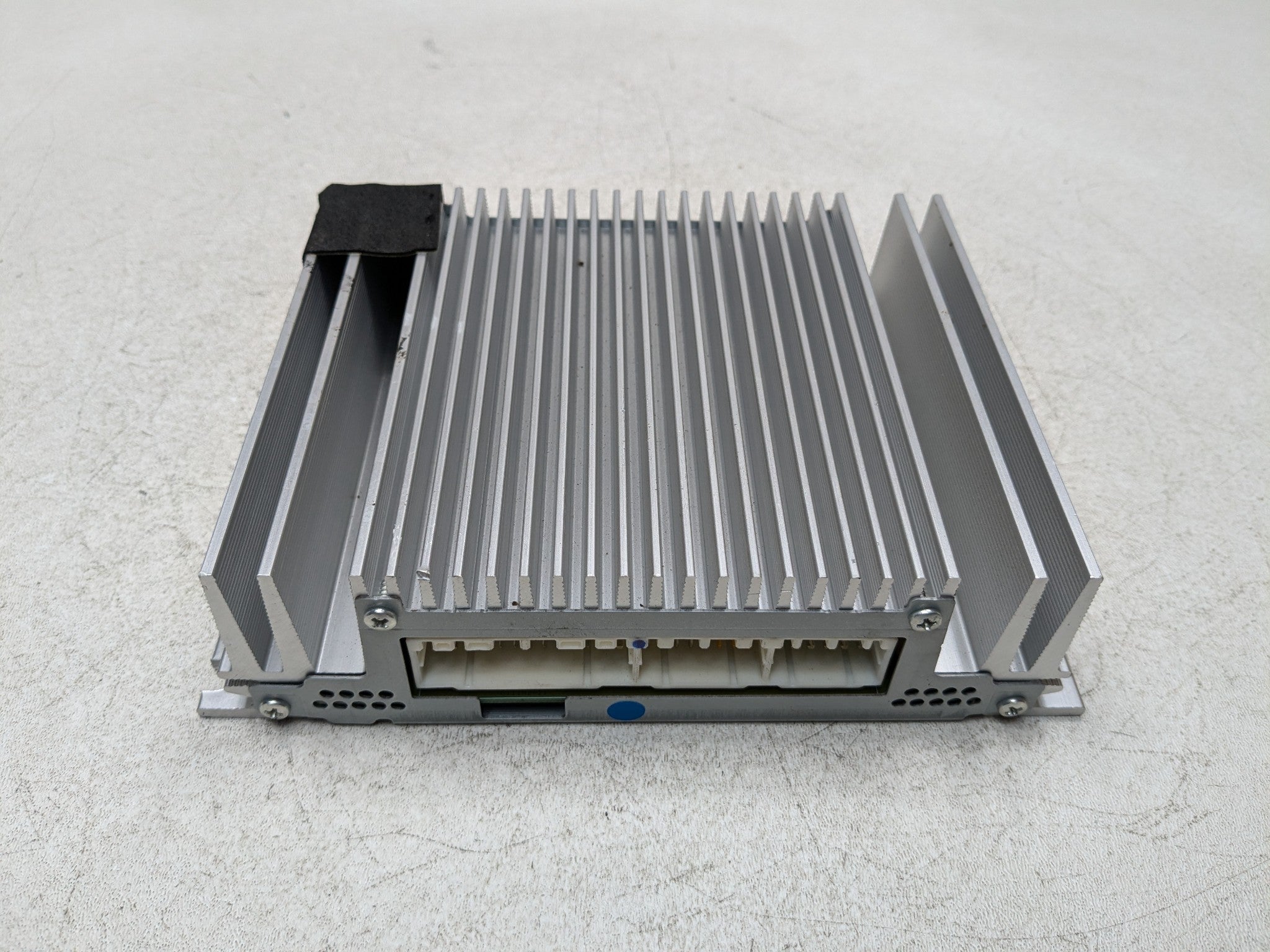 2011 - 2013 HYUNDAI SONATA OEM RADIO STEREO AMPLIFIER AUDIO AND VISUAL EQUIPMENT