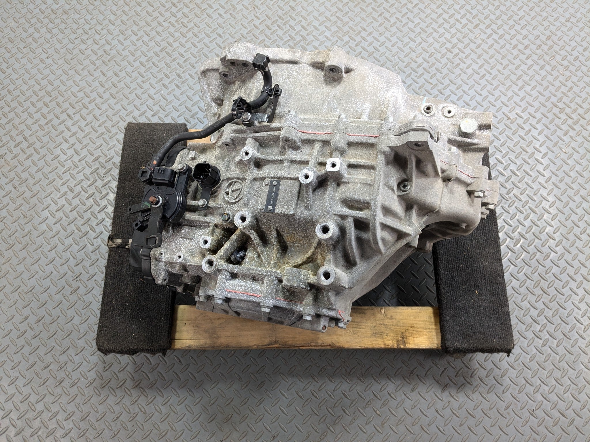 2011 - 2013 HYUNDAI SONATA OEM AUTOMATIC TRANSMISSION GEARBOX ASSEMBLY