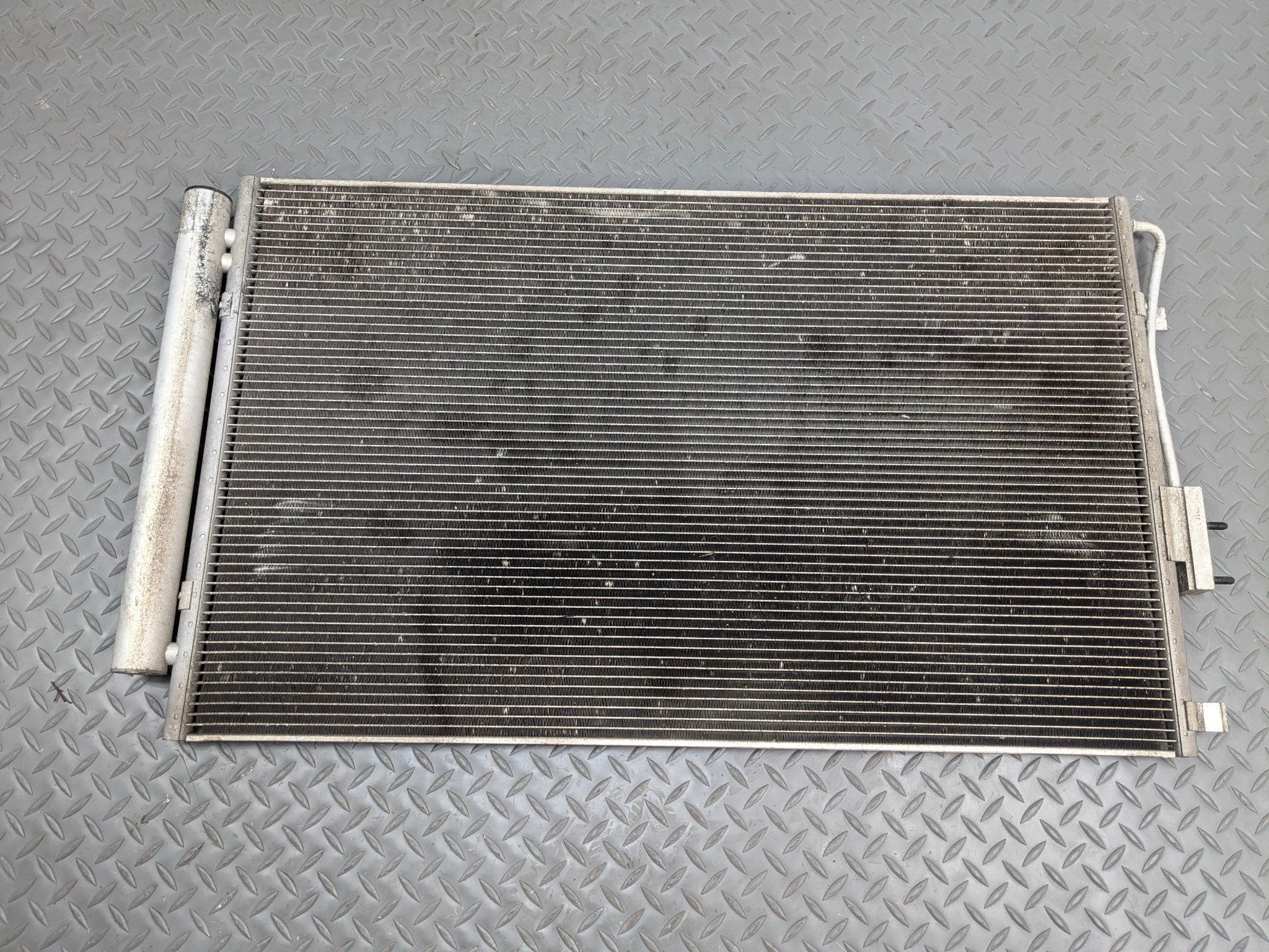 13 - 16 HYUNDAI SANTA FE OEM AIR CONDITIONING CONDENSER RADIATOR ASSEMBLY 3.3L