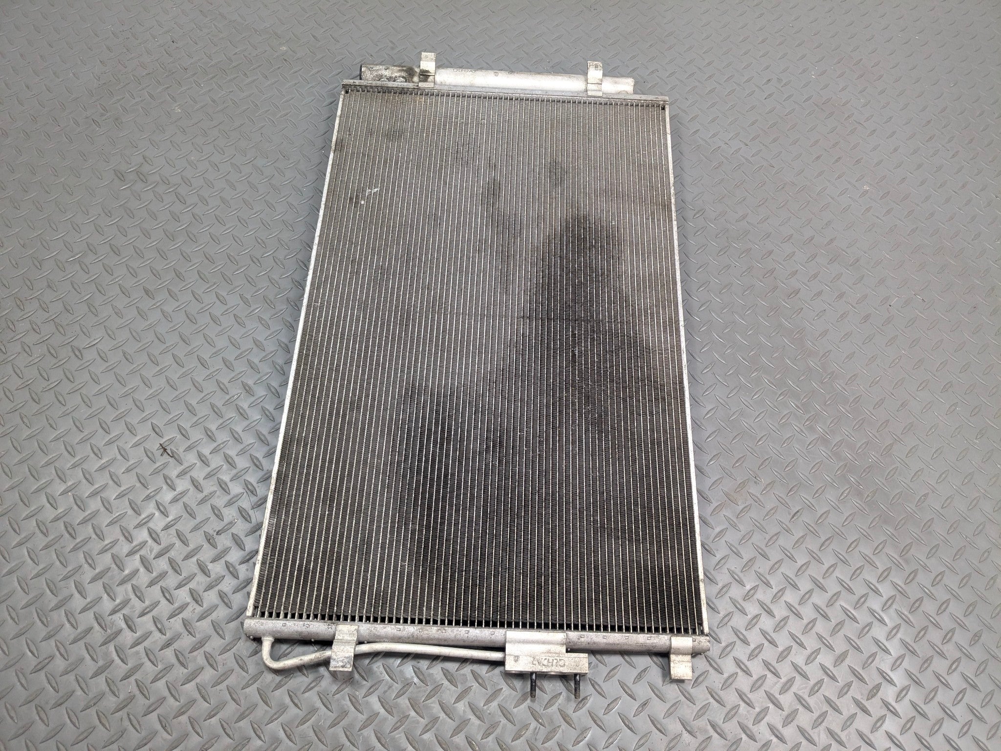 13 - 16 HYUNDAI SANTA FE OEM AIR CONDITIONING CONDENSER RADIATOR ASSEMBLY 3.3L