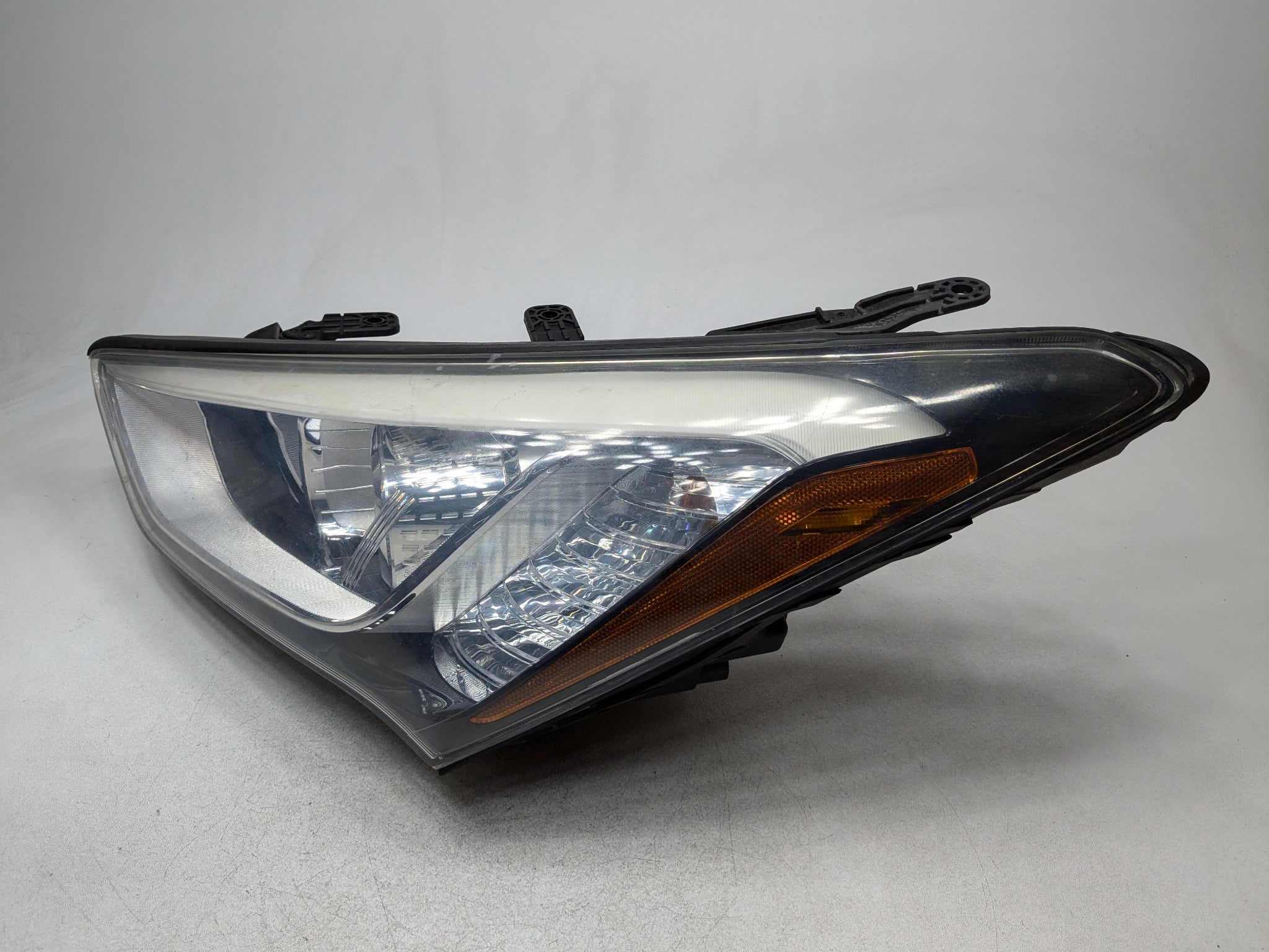 13 - 16 HYUNDAI SANTA FE OEM HALOGEN HEADLAMP ASSEMBLY FRONT LEFT DRIVER SIDE