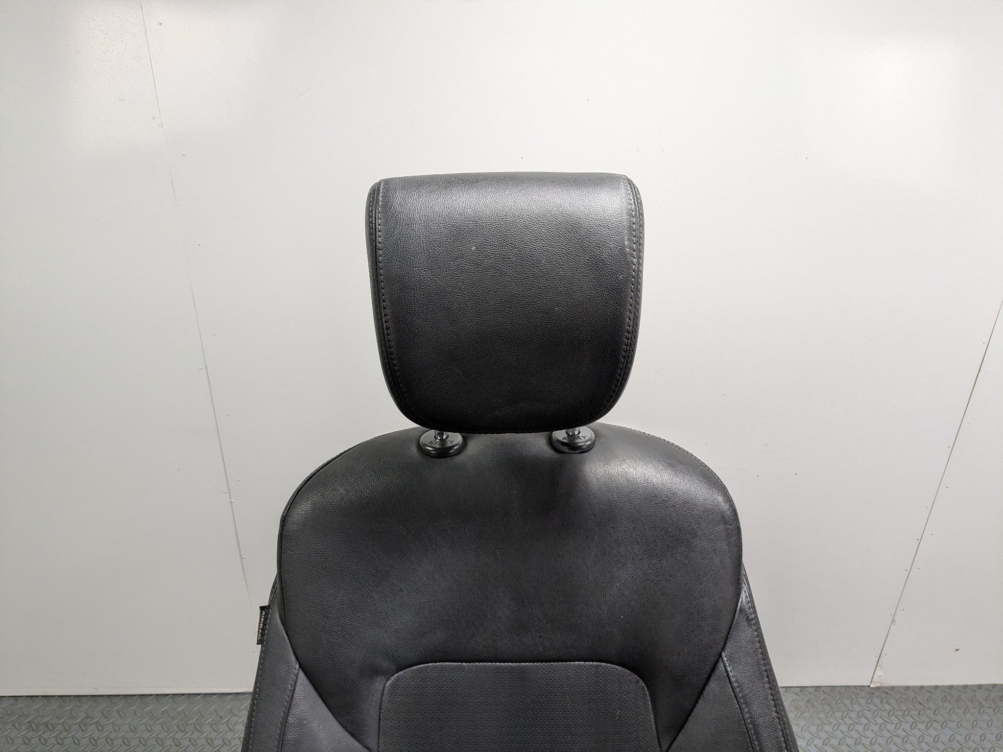 13 - 16 HYUNDAI SANTA FE OEM SEAT ASSEMBLY BLACK LEATHER FRONT RIGHT PASSENGER