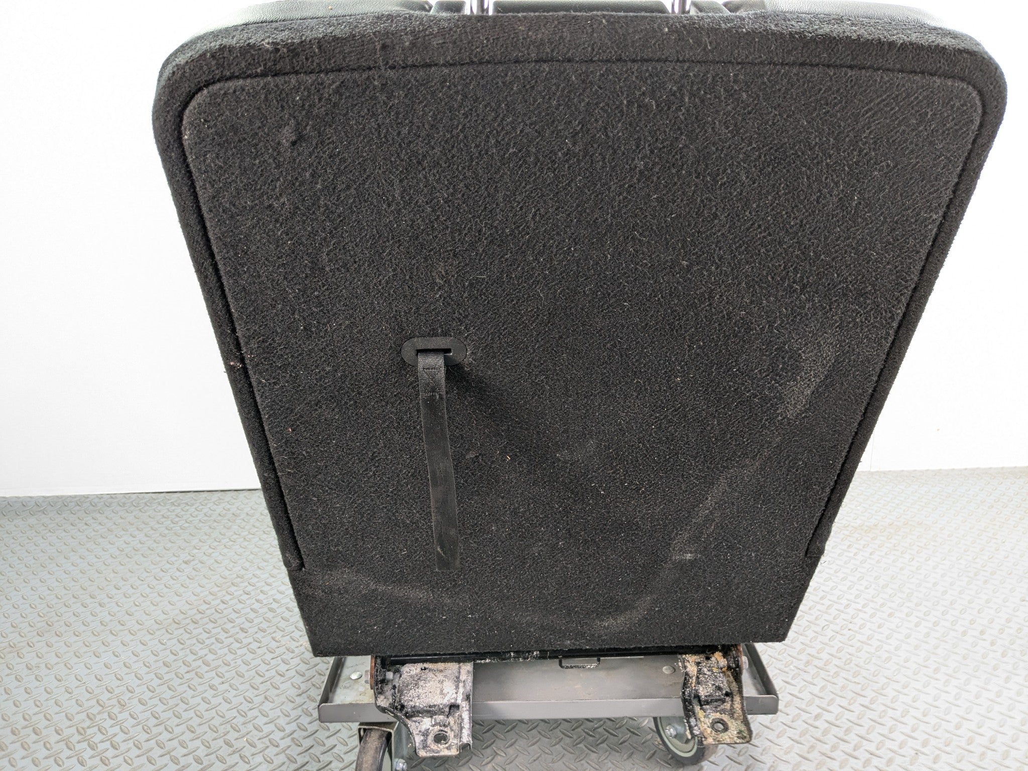 13 - 16 HYUNDAI SANTA FE OEM REAR LEFT SIDE 3RD ROW SEAT ASSEMBLY BLACK LEATHER