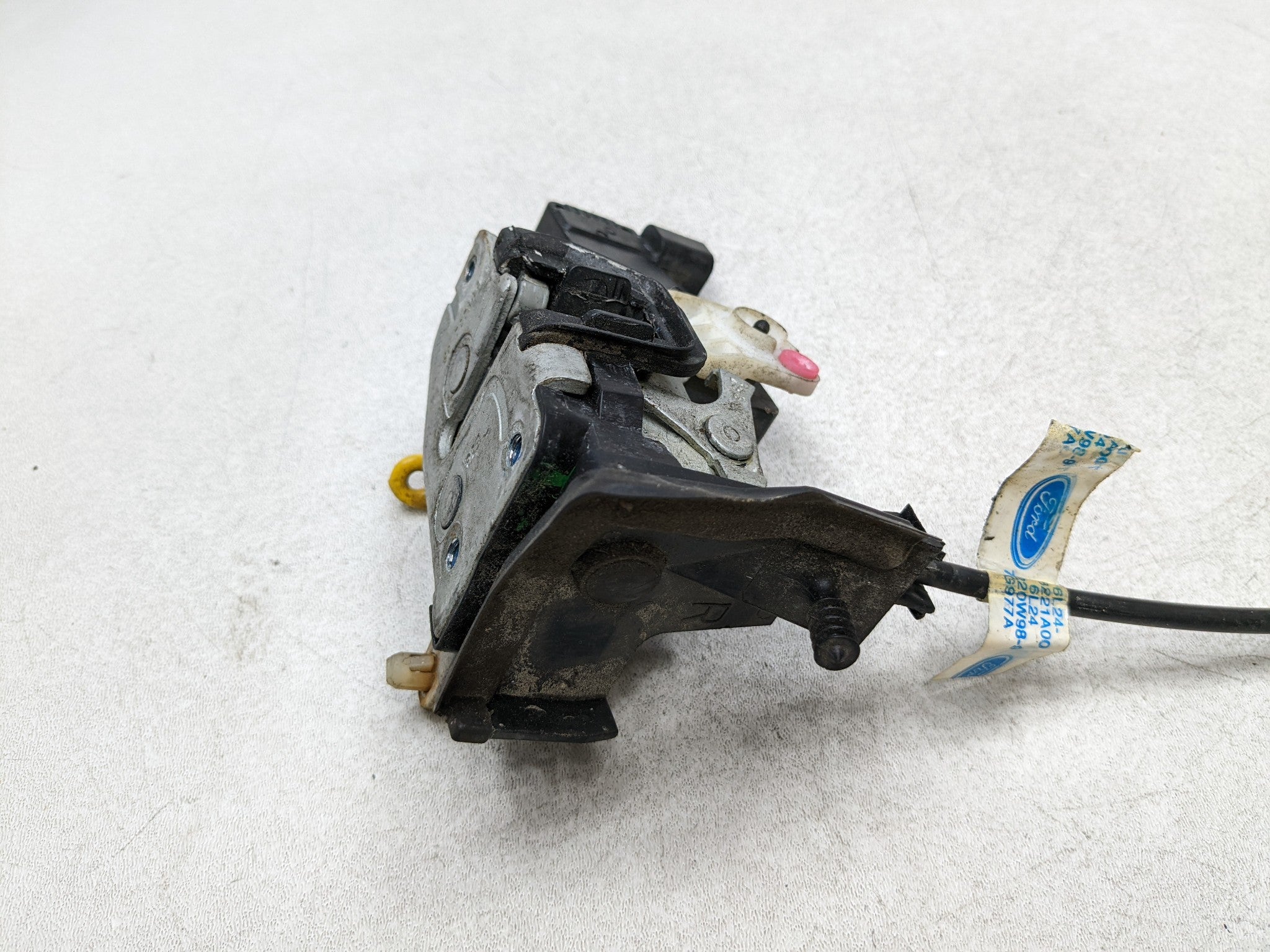 06 - 10 FORD EXPLORER OEM DOOR LOCK LATCH ACTUATOR FRONT RIGHT PASSENGER SIDE