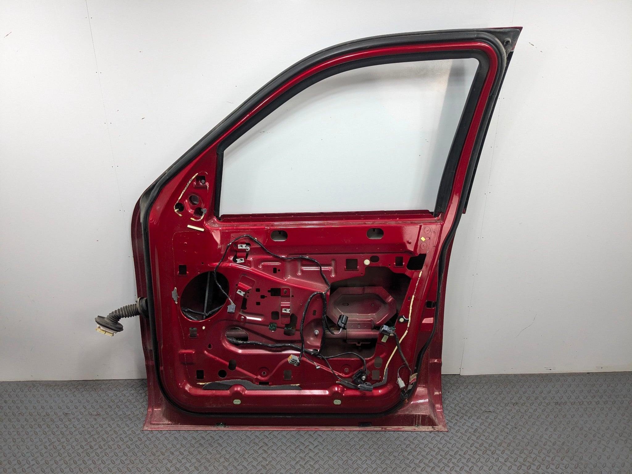 06 - 10 FORD EXPLORER OEM DOOR SHELL PANEL ASSEMBLY FRONT RIGHT PASSENGER SIDE