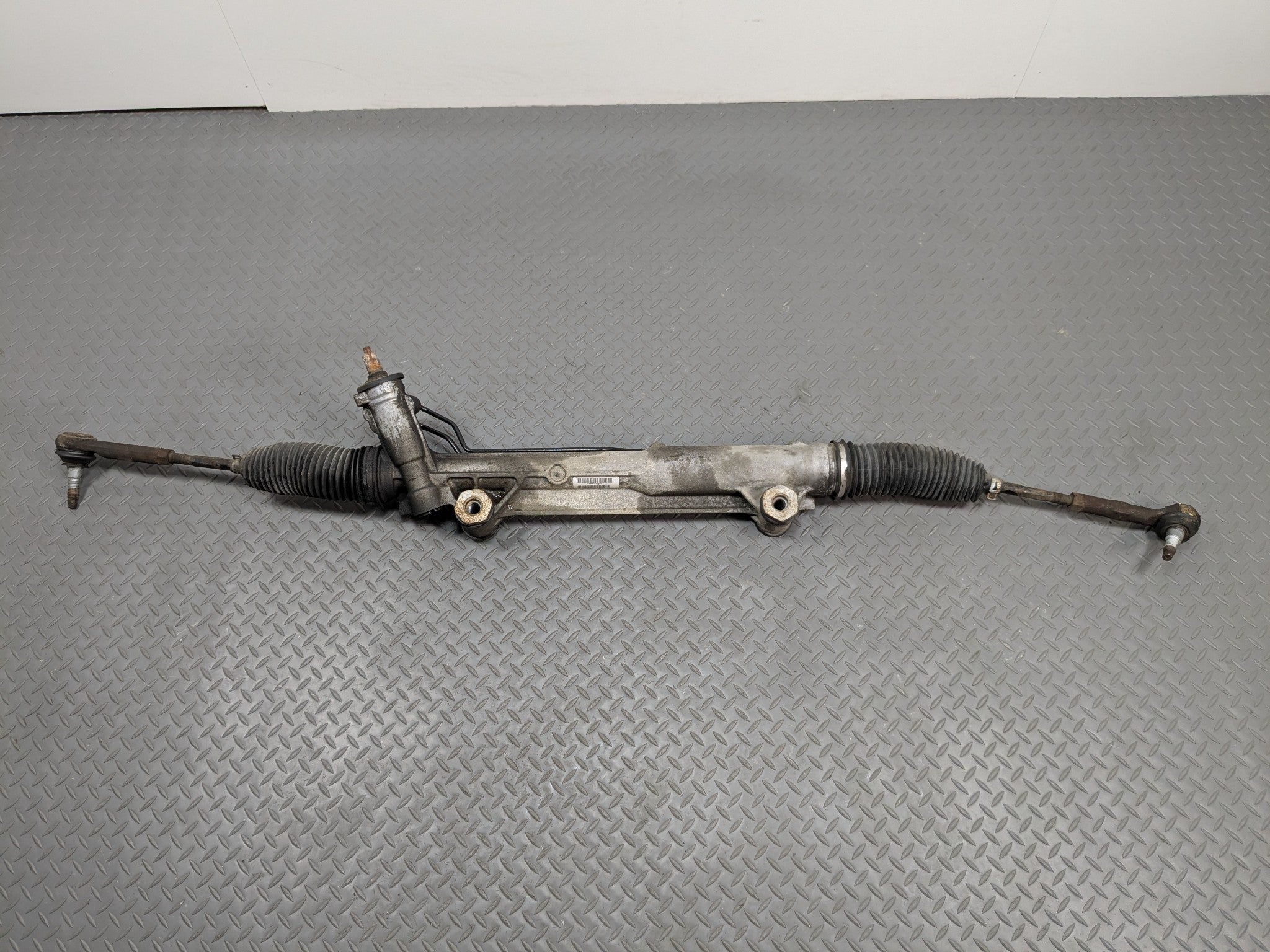 2006 - 2010 FORD EXPLORER OEM POWER STEERING GEAR RACK AND PINION ASSEMBLY