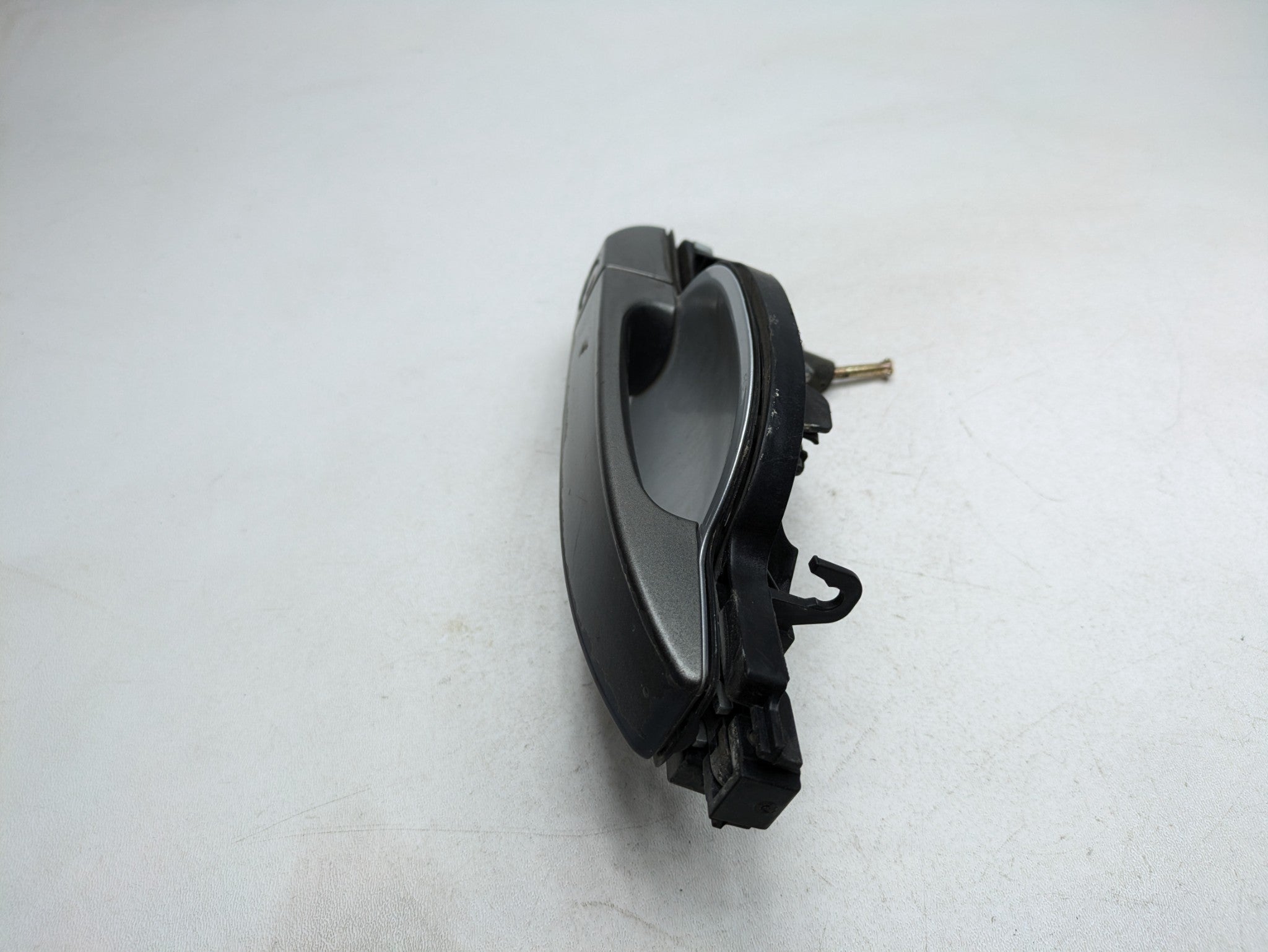 03 - 05 LAND ROVER RANGE ROVER OEM EXTERIOR DOOR HANDLE FRONT LEFT DRIVER SIDE