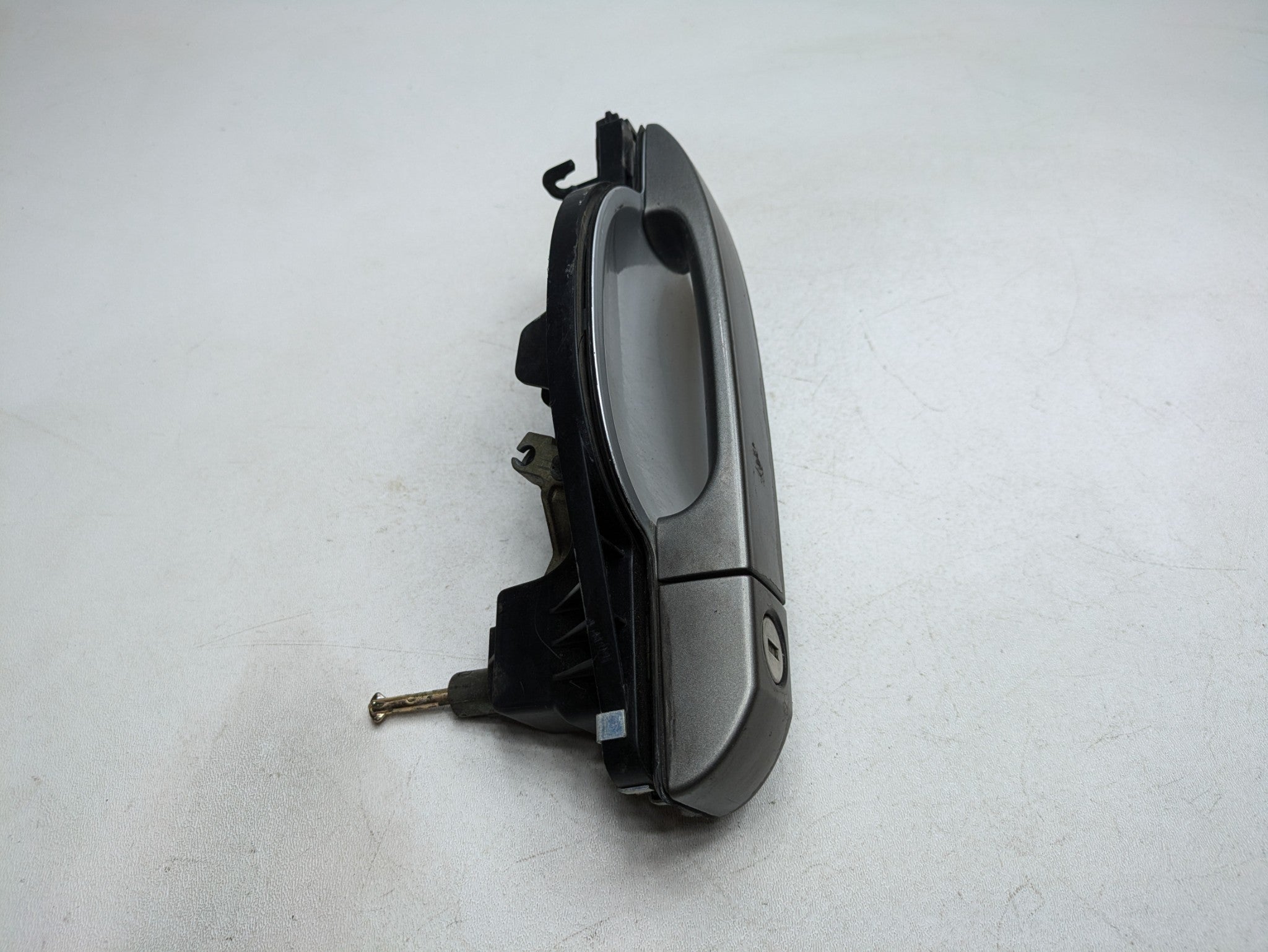 03 - 05 LAND ROVER RANGE ROVER OEM EXTERIOR DOOR HANDLE FRONT LEFT DRIVER SIDE