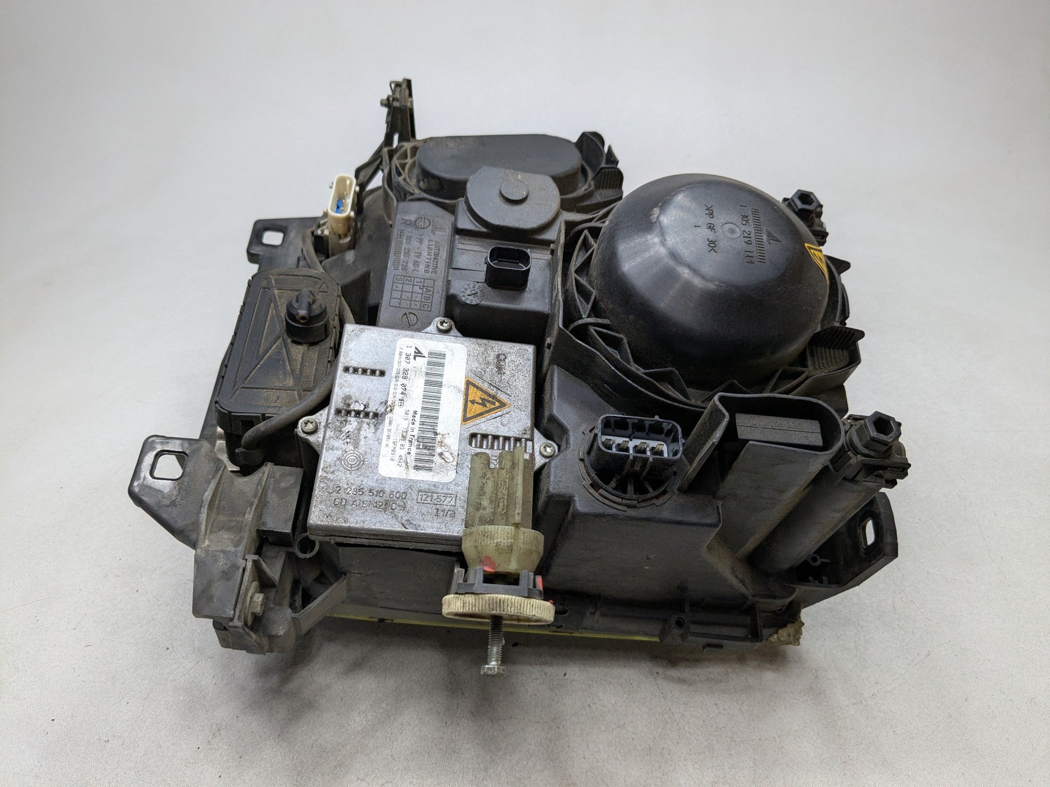 2003 - 2005 LAND ROVER RANGE ROVER OEM XENON HEADLIGHT HEADLAMP FRONT RIGHT SIDE