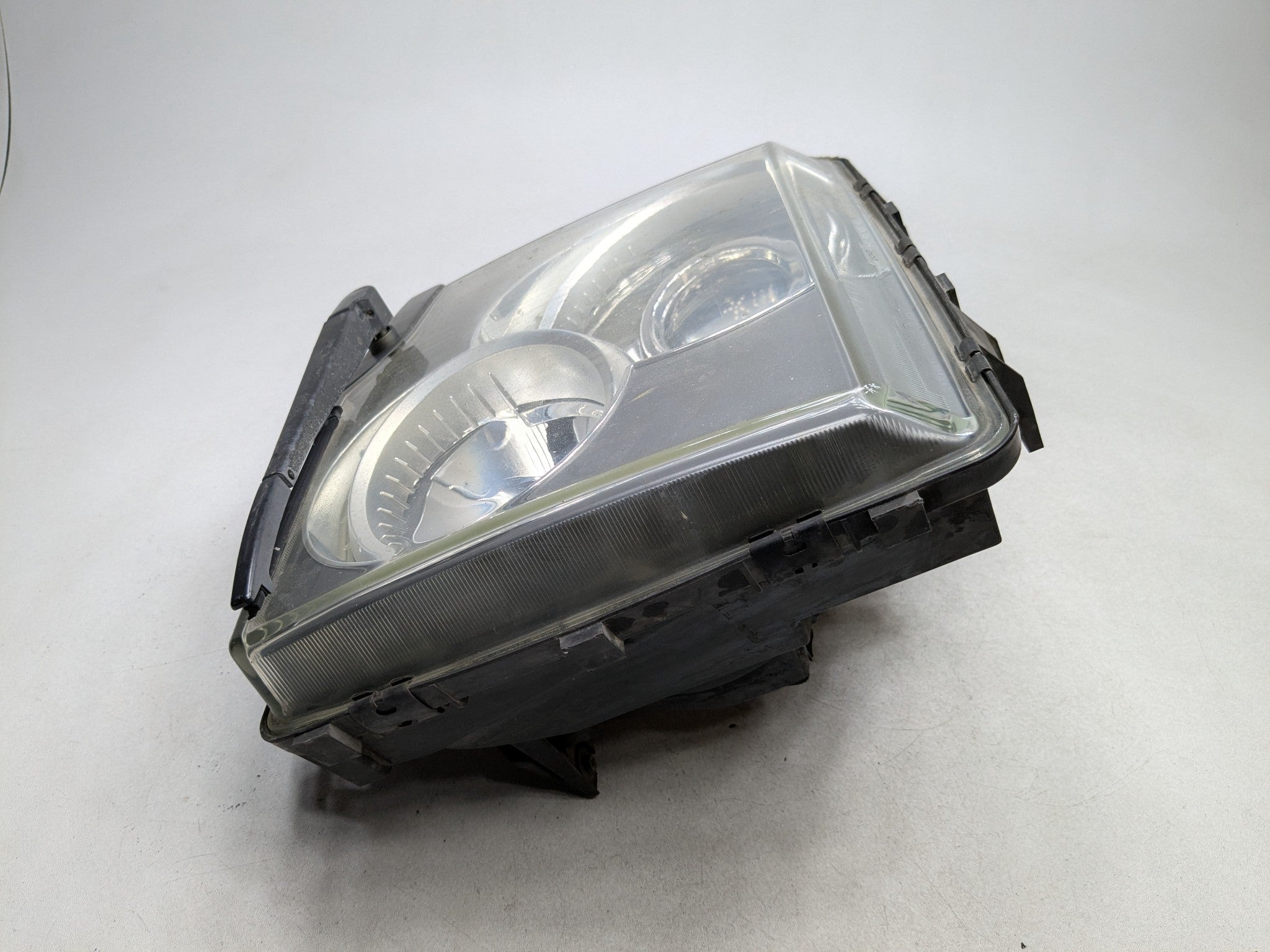 2003 - 2005 LAND ROVER RANGE ROVER OEM XENON HEADLIGHT HEADLAMP FRONT RIGHT SIDE