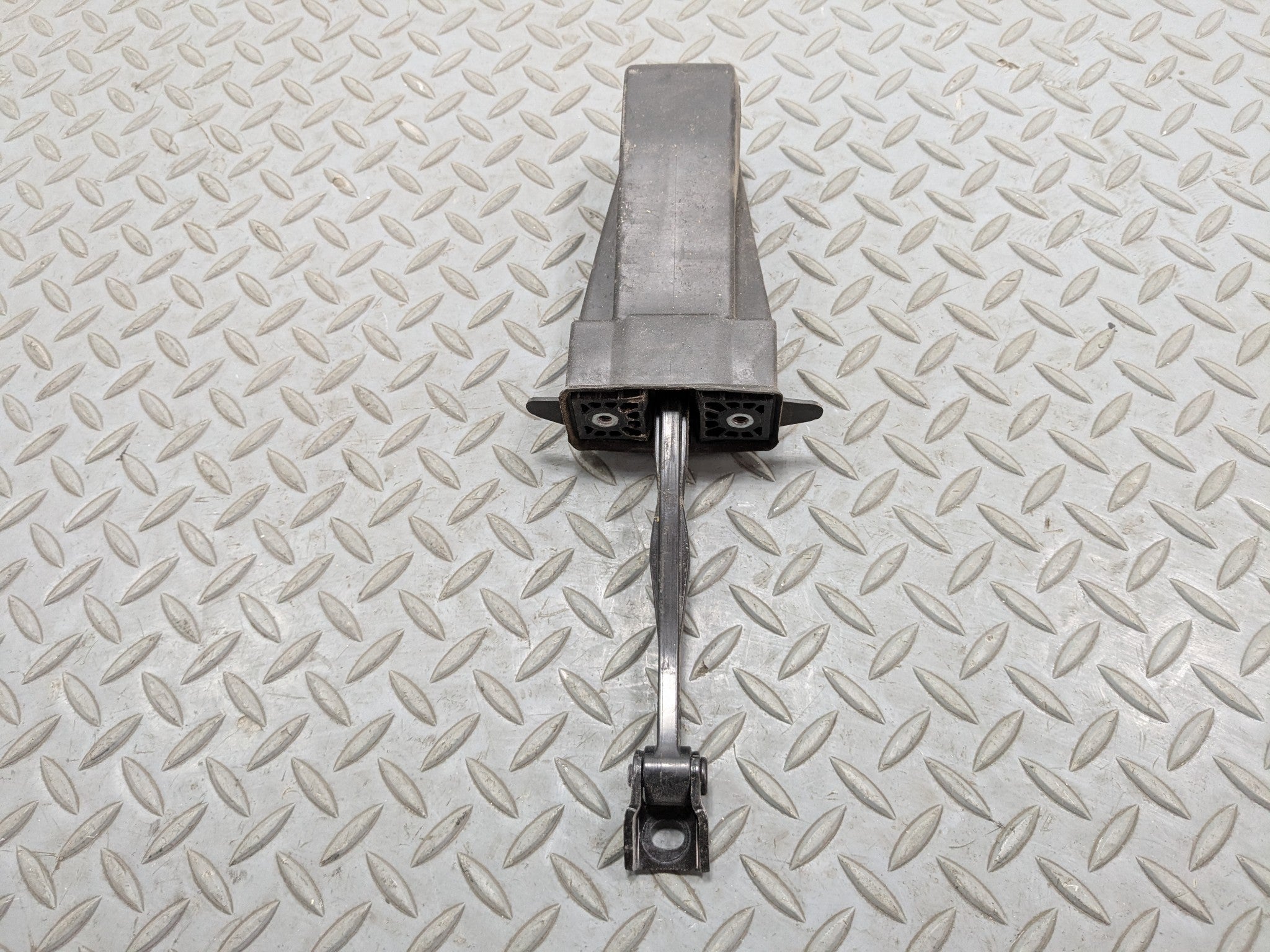 2014 - 2016 BMW 528I OEM DOOR CHECK STRAP STOPPER REAR LEFT DRIVER SIDE
