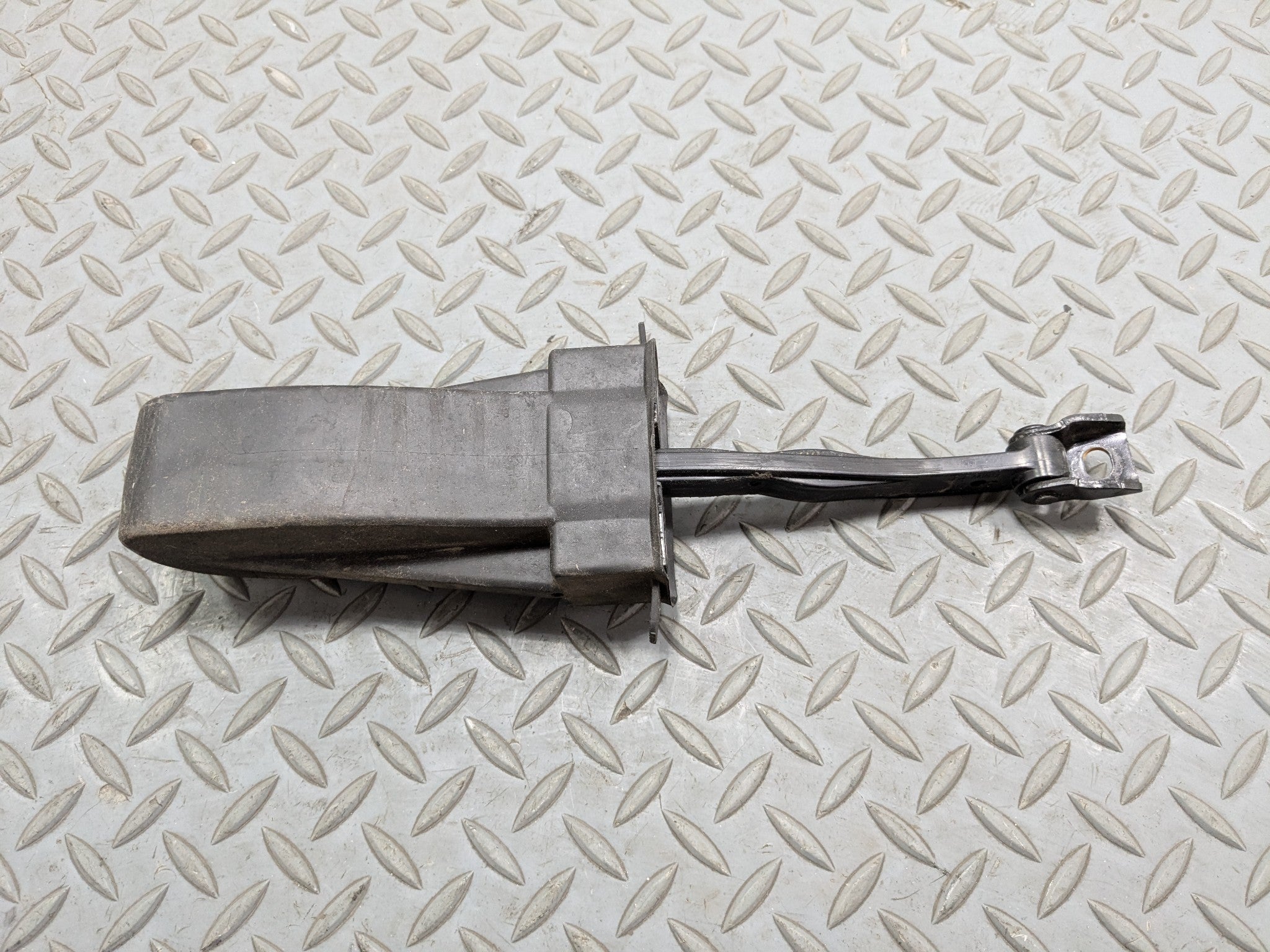 2014 - 2016 BMW 528I OEM DOOR CHECK STRAP STOPPER REAR RIGHT PASSENGER SIDE