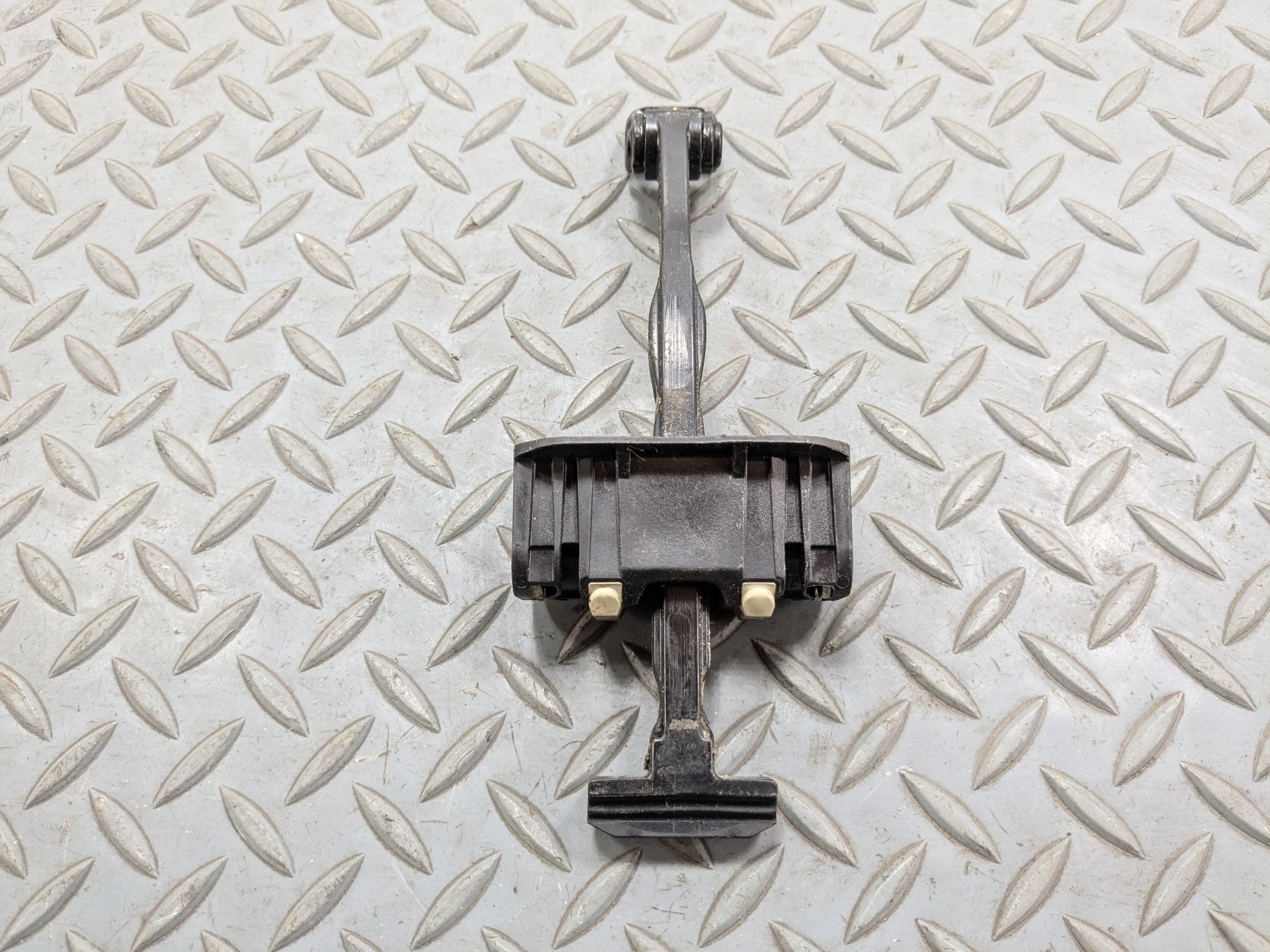 2014 - 2016 BMW 528I OEM DOOR CHECK STRAP STOPPER FRONT LEFT DRIVER SIDE
