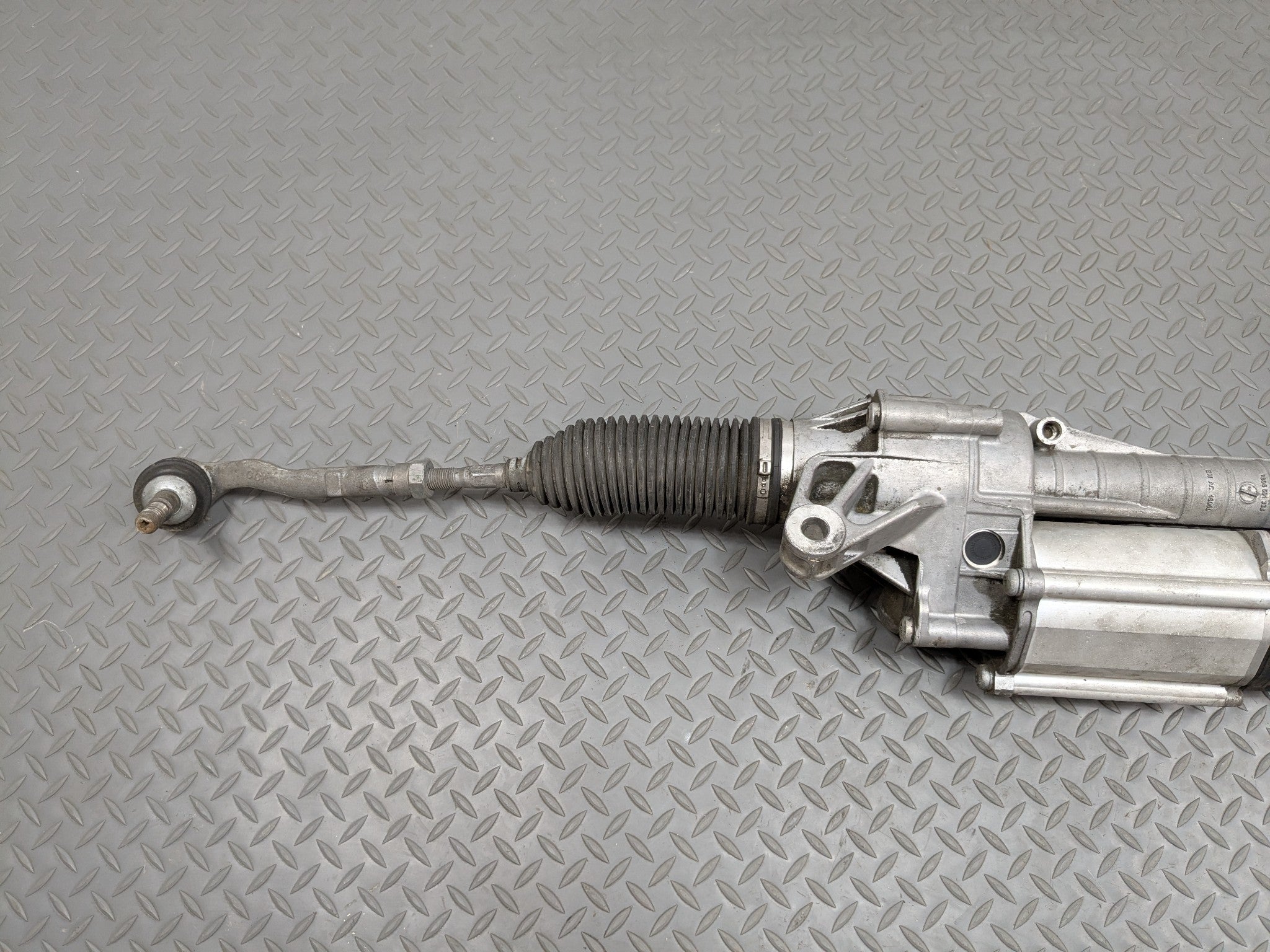 2014 - 2016 BMW 528I OEM ELECTRIC POWER STEERING GEAR RACK AND PINION ASSEMBLY