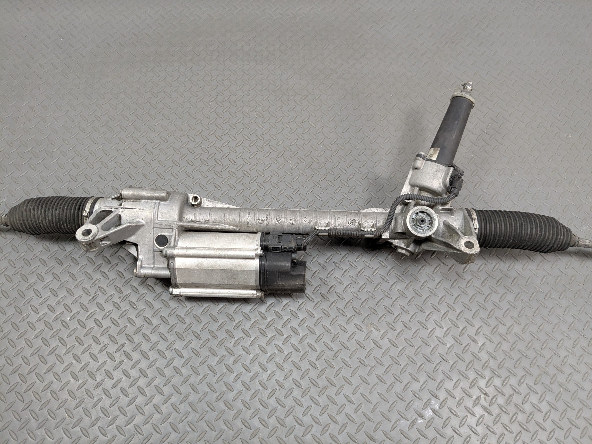 2014 - 2016 BMW 528I OEM ELECTRIC POWER STEERING GEAR RACK AND PINION ASSEMBLY