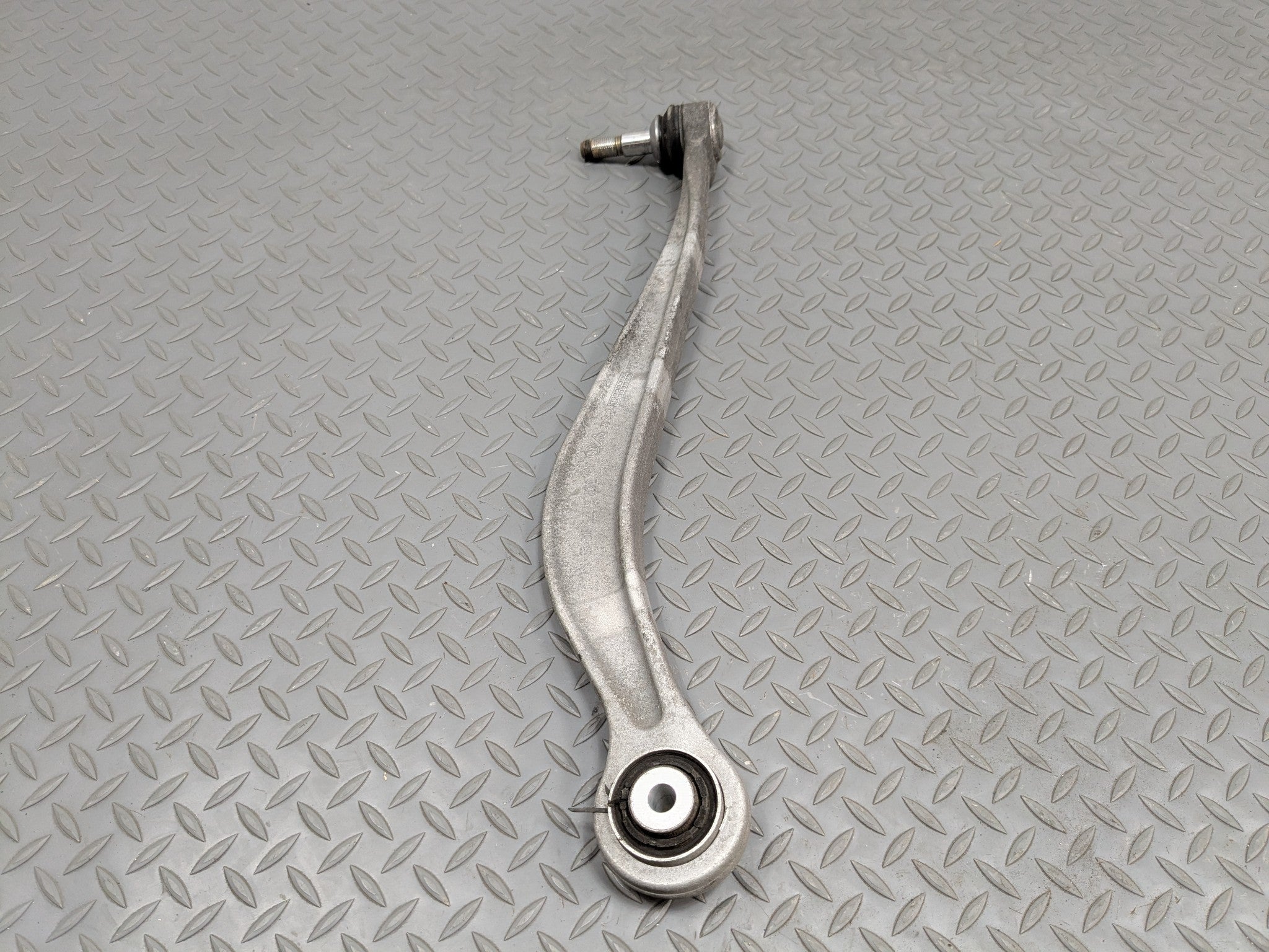2014 - 2016 BMW 528I OEM UPPER REARWARD CONTROL ARM REAR RIGHT PASSENGER SIDE