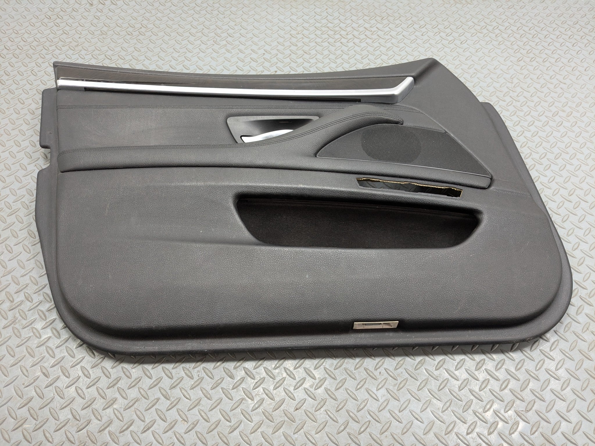 2014 - 2016 BMW 528I OEM INTERIOR DOOR TRIM PANEL BLACK FRONT LEFT DRIVER SIDE