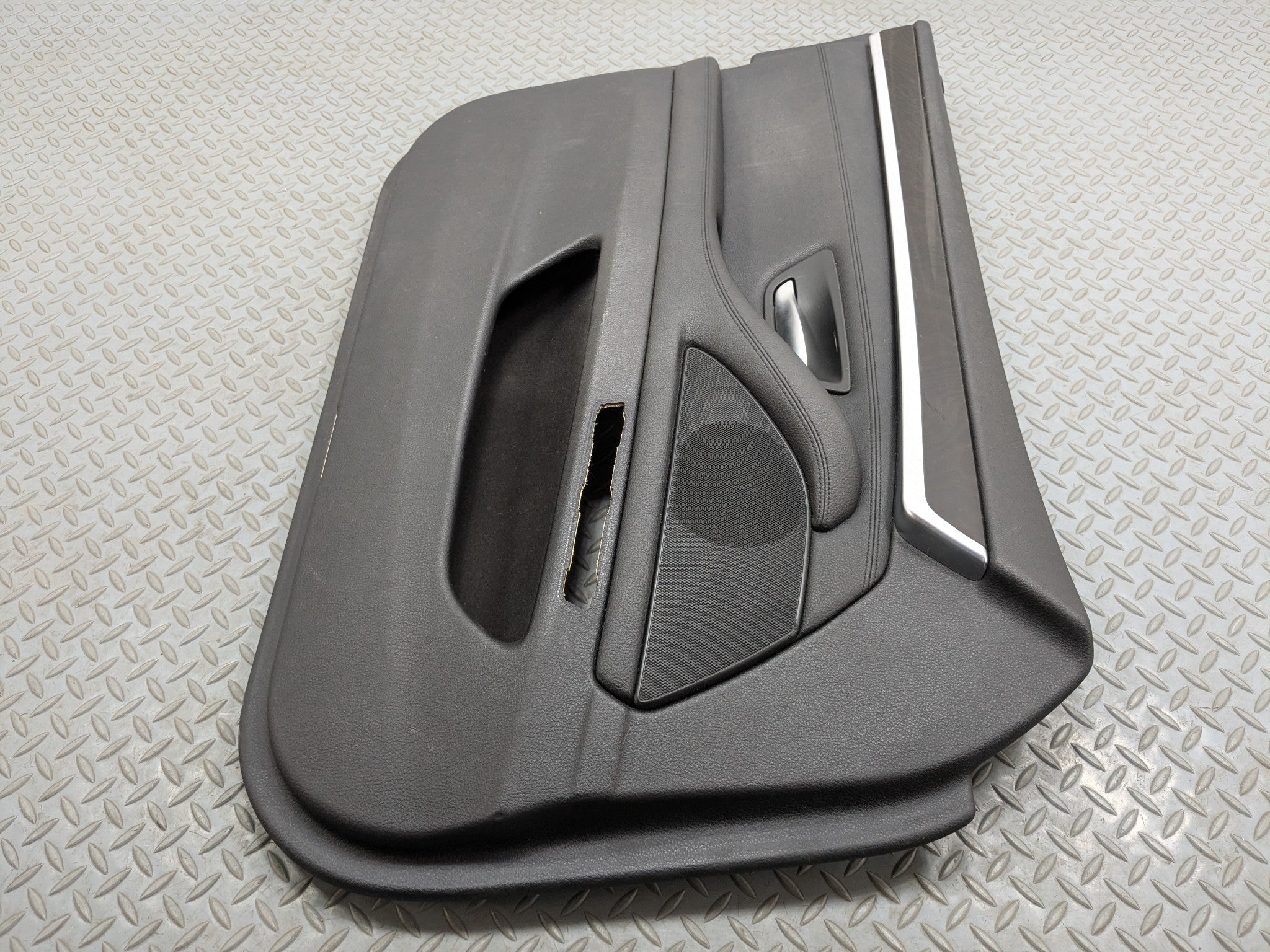 2014 - 2016 BMW 528I OEM INTERIOR DOOR TRIM PANEL BLACK FRONT LEFT DRIVER SIDE