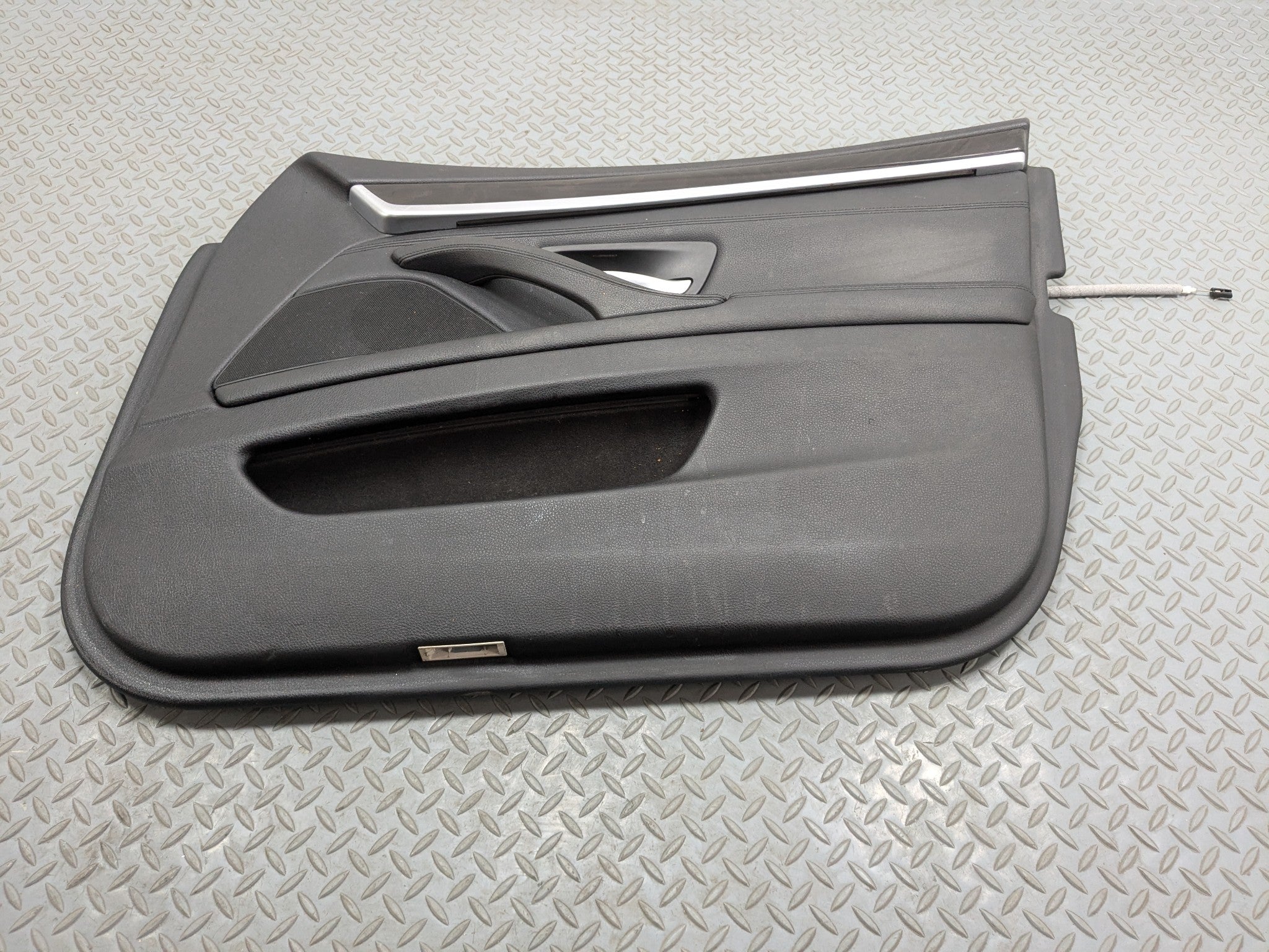 2014 - 2016 BMW 528I OEM INTERIOR DOOR TRIM PANEL FRONT RIGHT PASSENGER SIDE