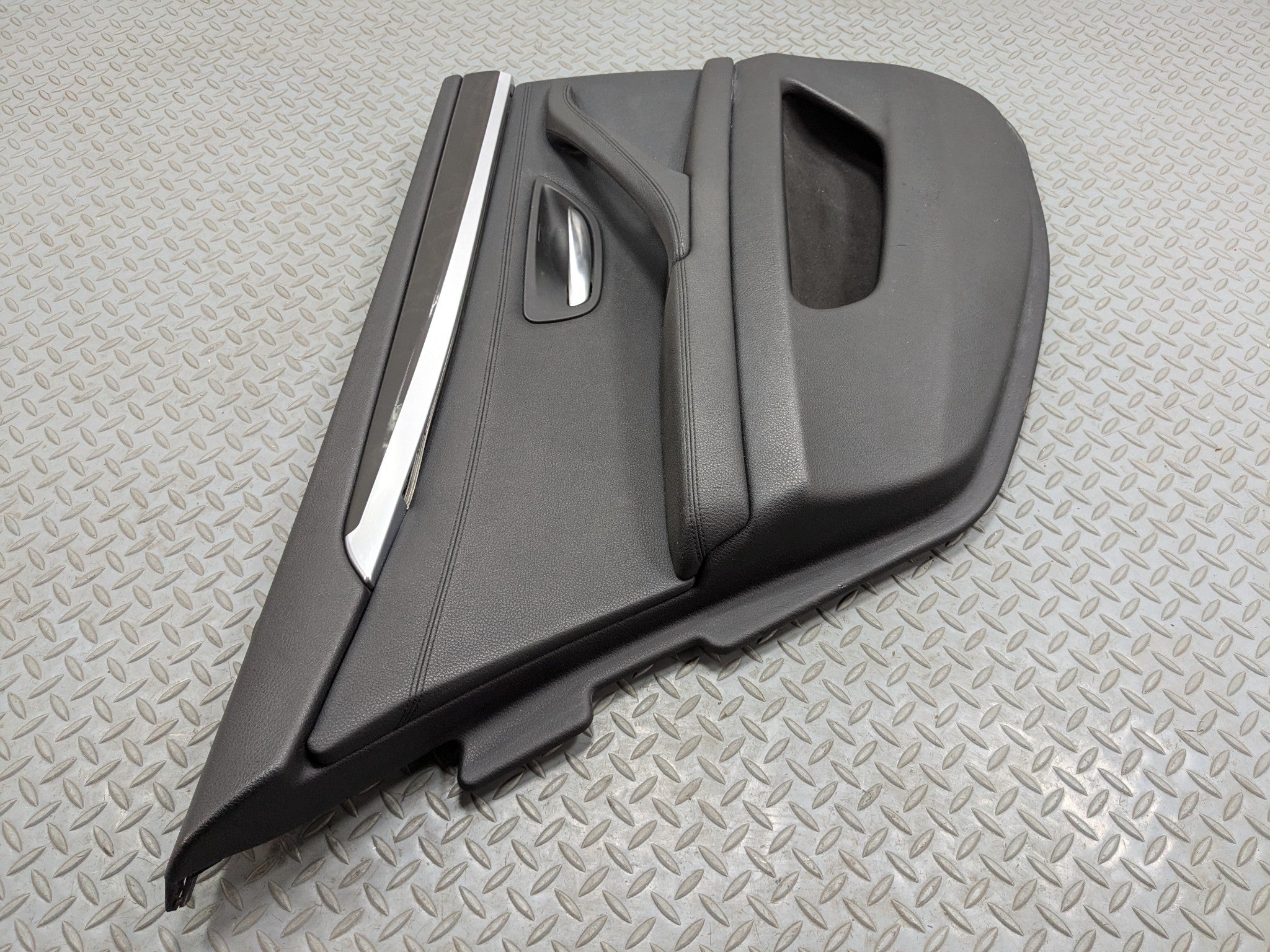 2014 - 2016 BMW 528I OEM INTERIOR DOOR TRIM PANEL REAR LEFT DRIVER SIDE