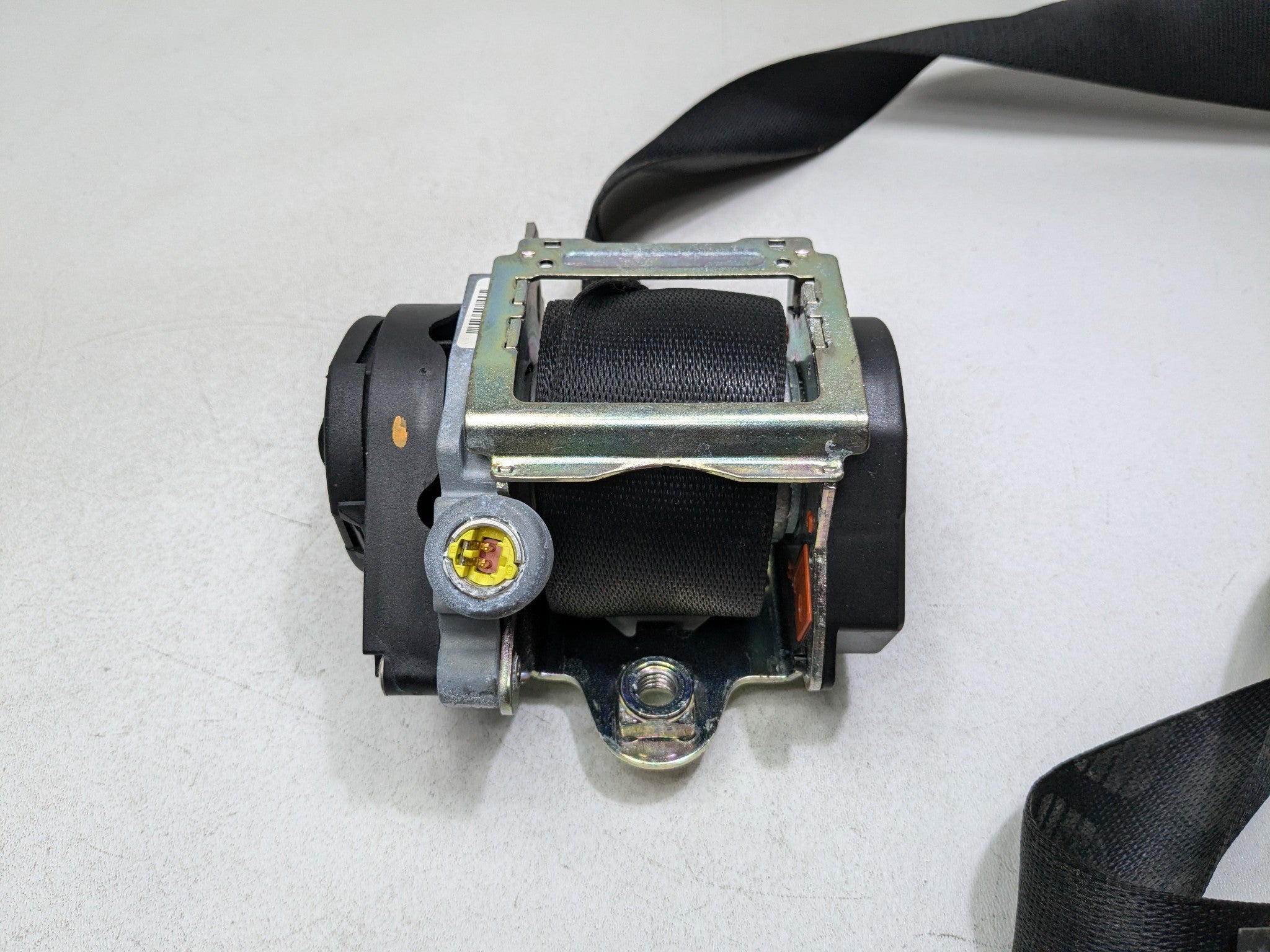 2014 - 2016 BMW 528I OEM SEAT BELT RETRACTOR FRONT RIGHT PASSENGER SIDE