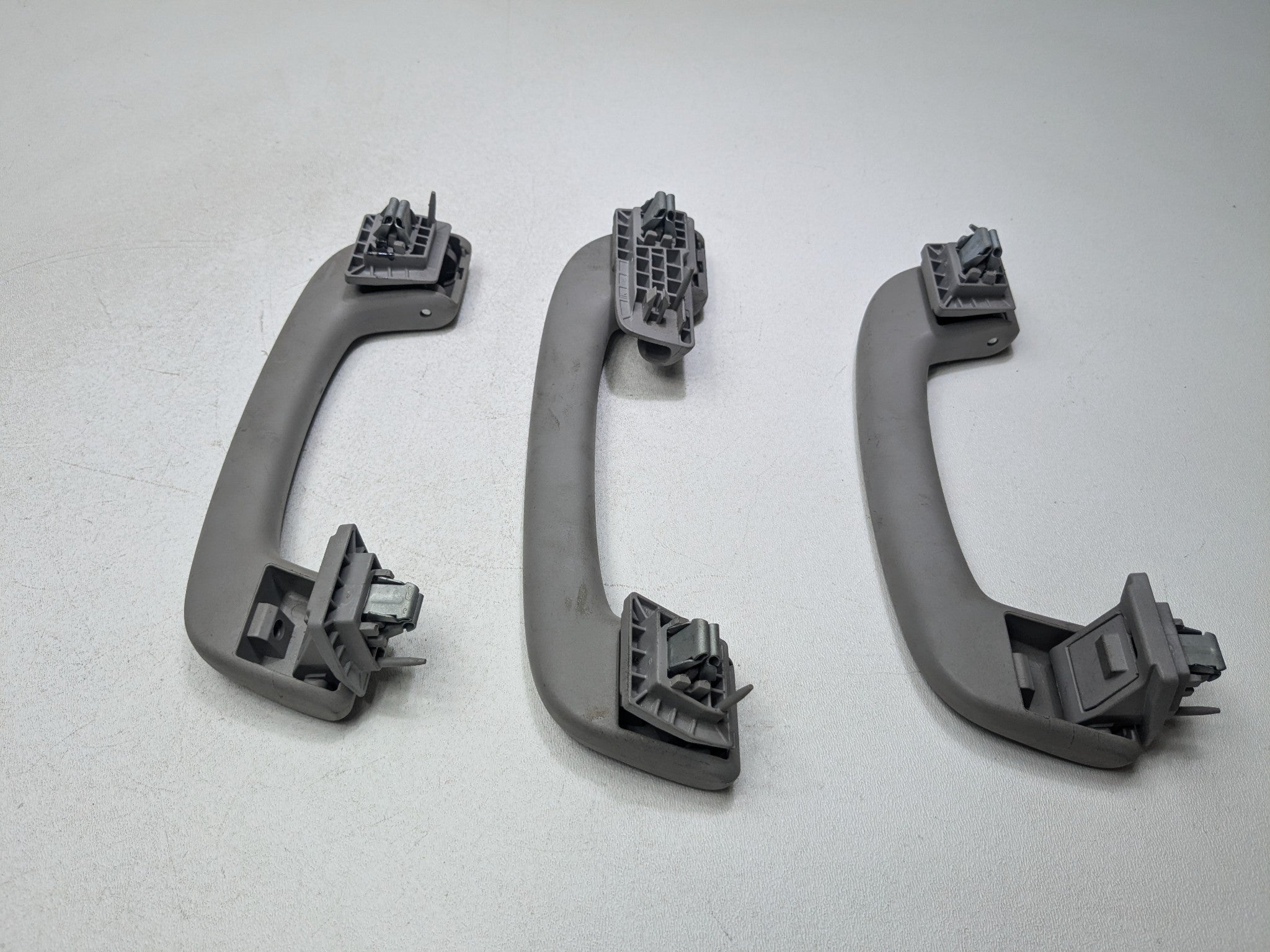 2014 - 2016 BMW 528I OEM INTERIOR GRAB BAR HANDLE FRONT AND REAR UPPER ROOF GRAY
