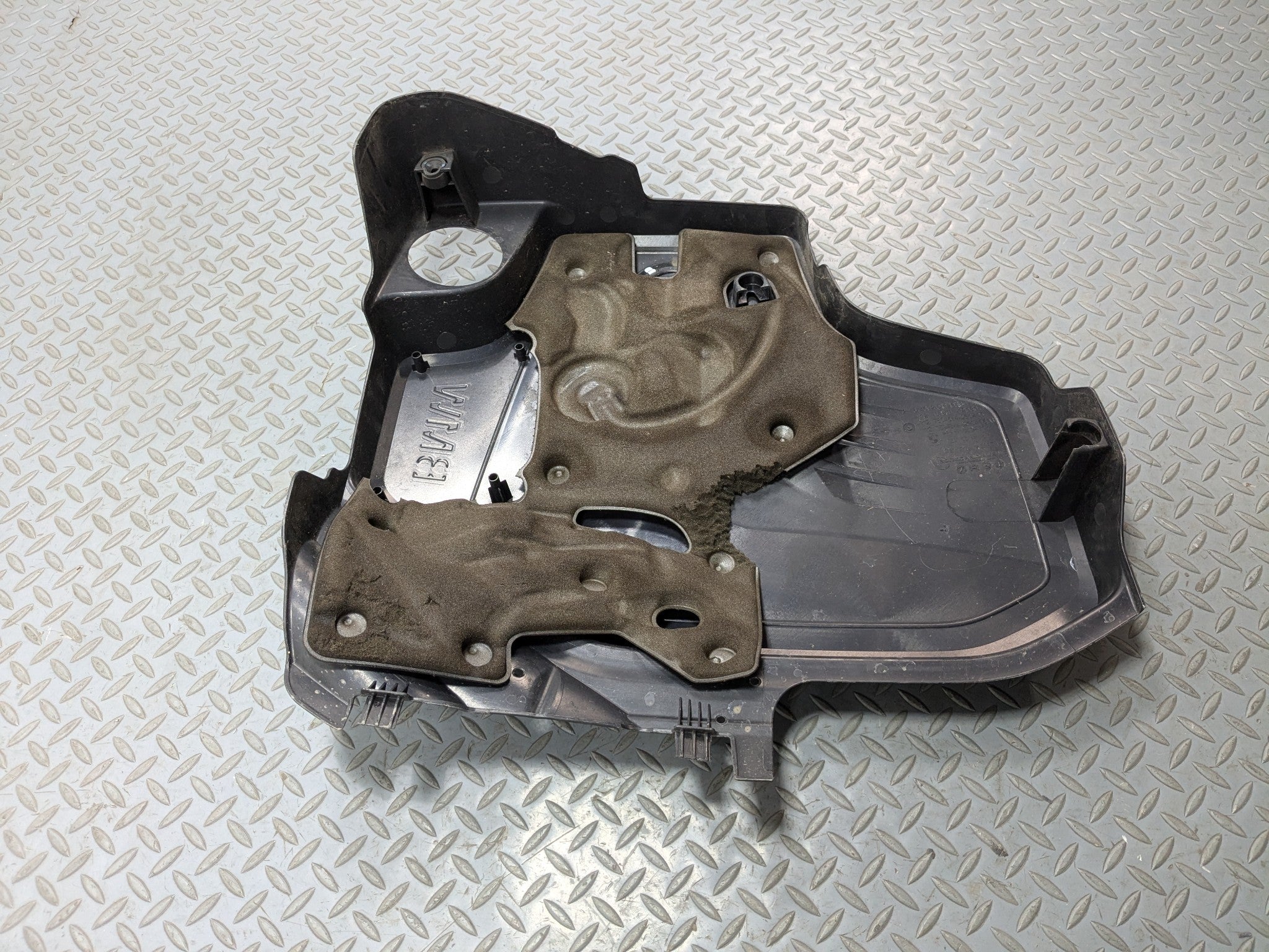 2014 - 2016 BMW 528I OEM ENGINE COVER APPEARANCE TRIM PANEL TWIN POWER TURBO