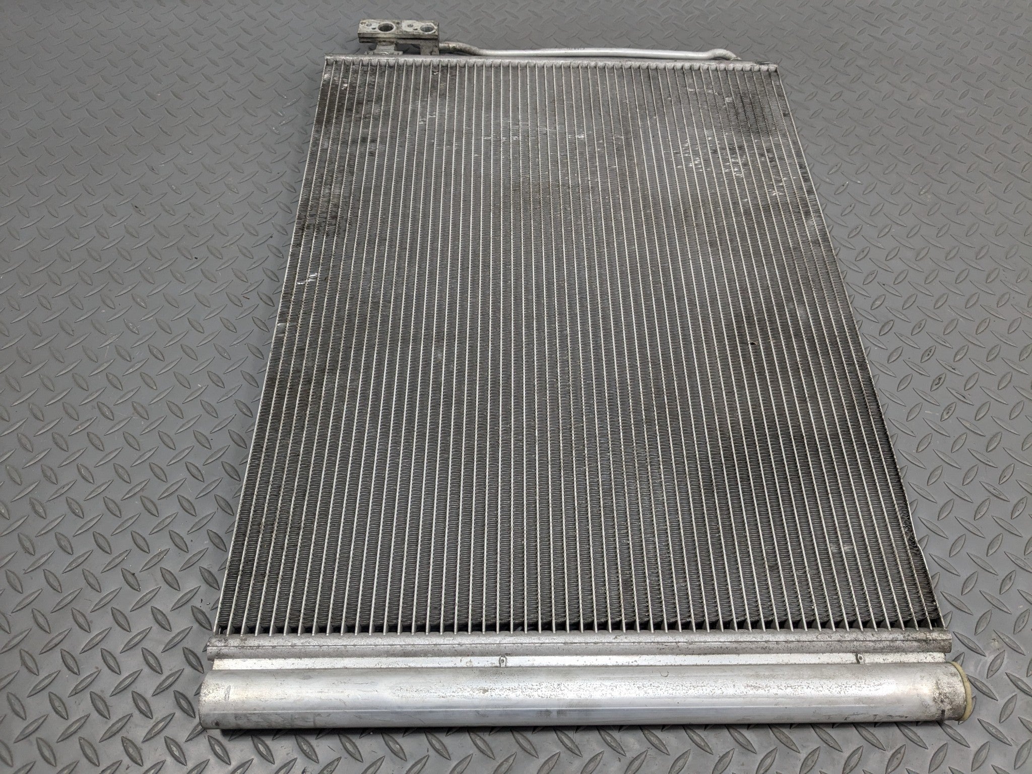 2014 - 2016 BMW 528I OEM AC AIR CONDITIONING CONDENSER RADIATOR ASSEMBLY