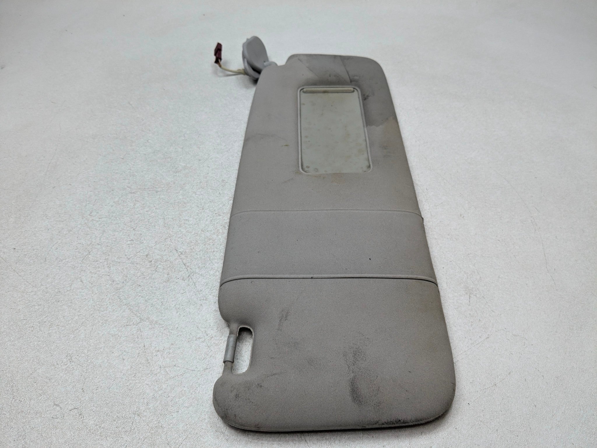 06 - 08 BMW 750I OEM SUN VISOR INTERIOR UPPER ROOF FRONT RIGHT PASSENGER SIDE