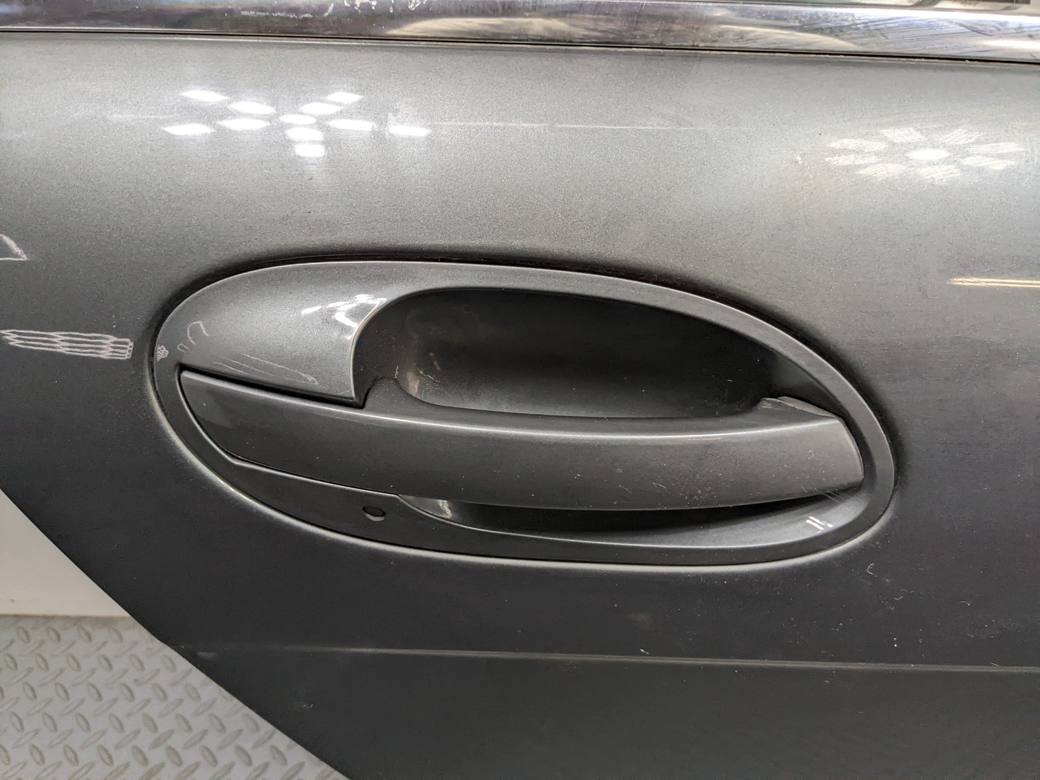 06 - 08 BMW 750I OEM DOOR SHELL PANEL WITH EXTERIOR DOOR HANDLE REAR RIGHT SIDE