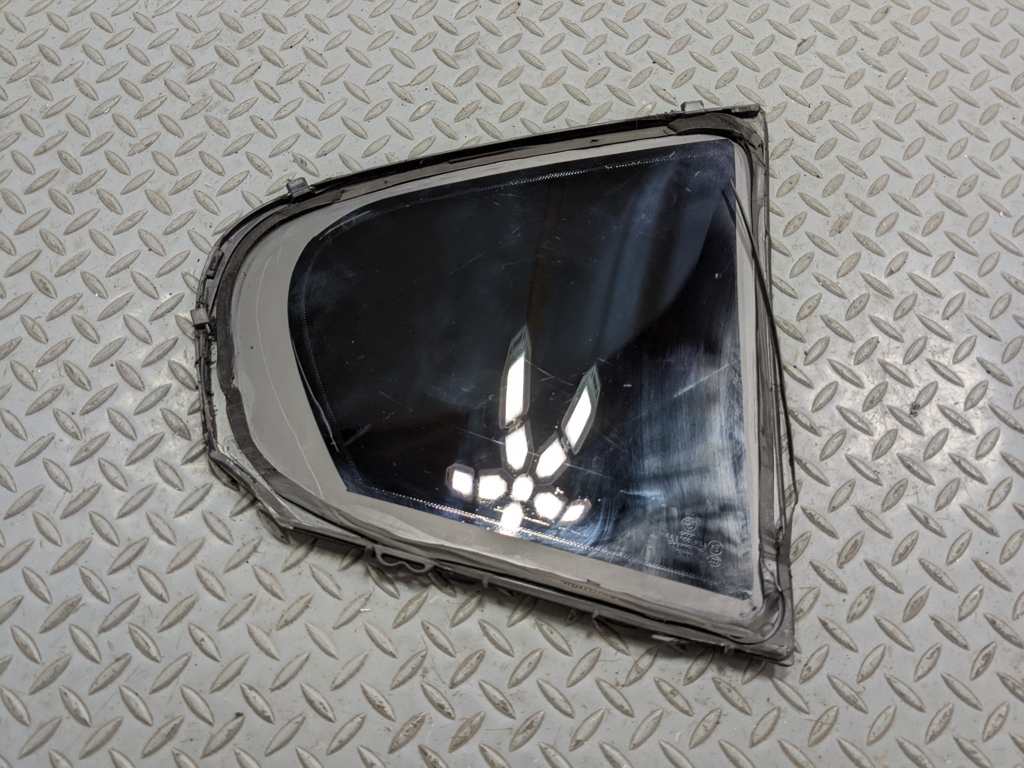2012 - 2015 BMW 328I OEM VENT WINDOW GLASS REAR LEFT DRIVER SIDE