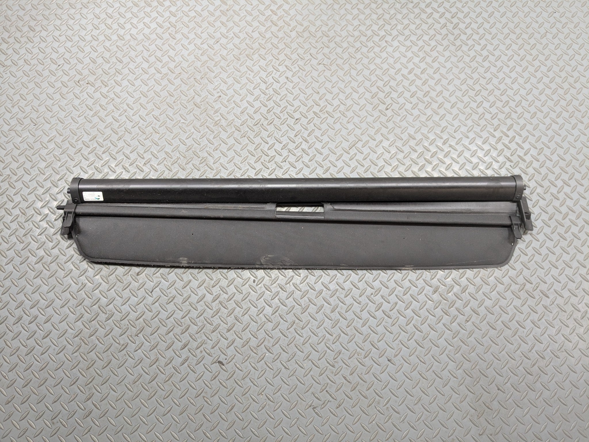 2011 - 2014 MINI COOPER CLUBMAN OEM PARCEL SHELF LOAD CARGO COVER BLACK