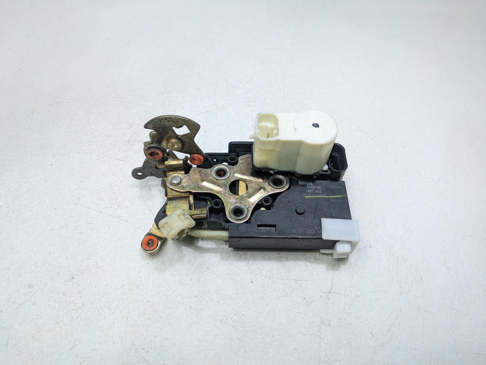 2000 - 2005 CADILLAC DEVILLE OEM DOOR LATCH LOCK ACTUATOR FRONT LEFT DRIVER SIDE