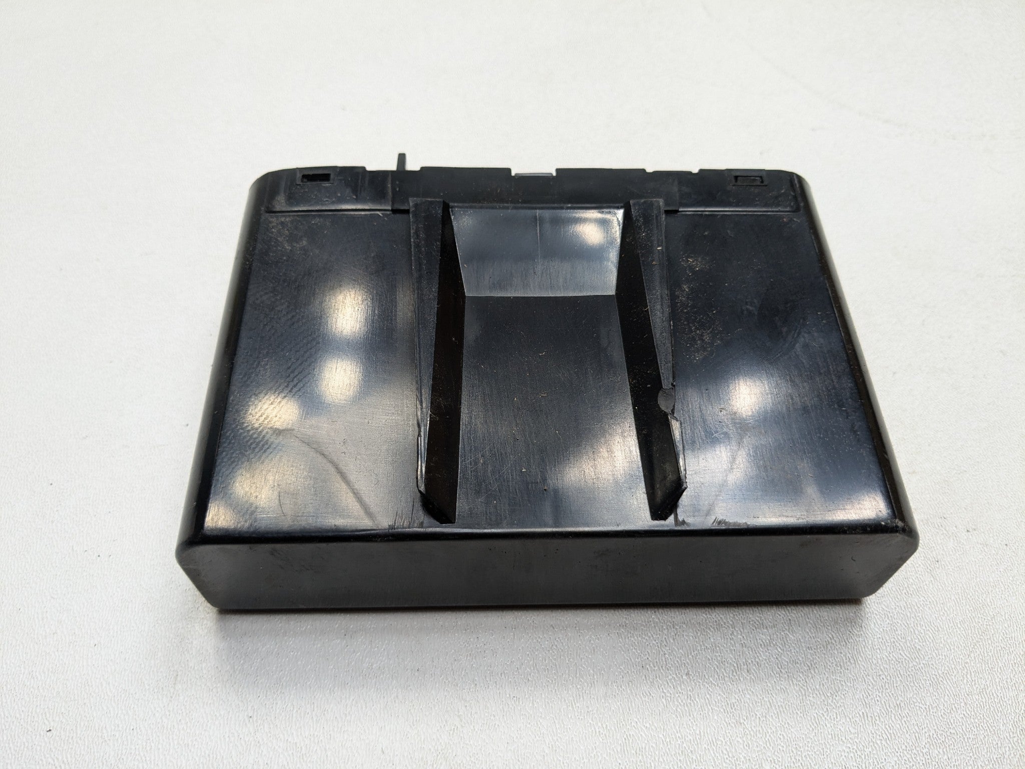 2000 - 2005 CADILLAC DEVILLE OEM BCM BODY COMPUTER CONTROL MODULE UNIT