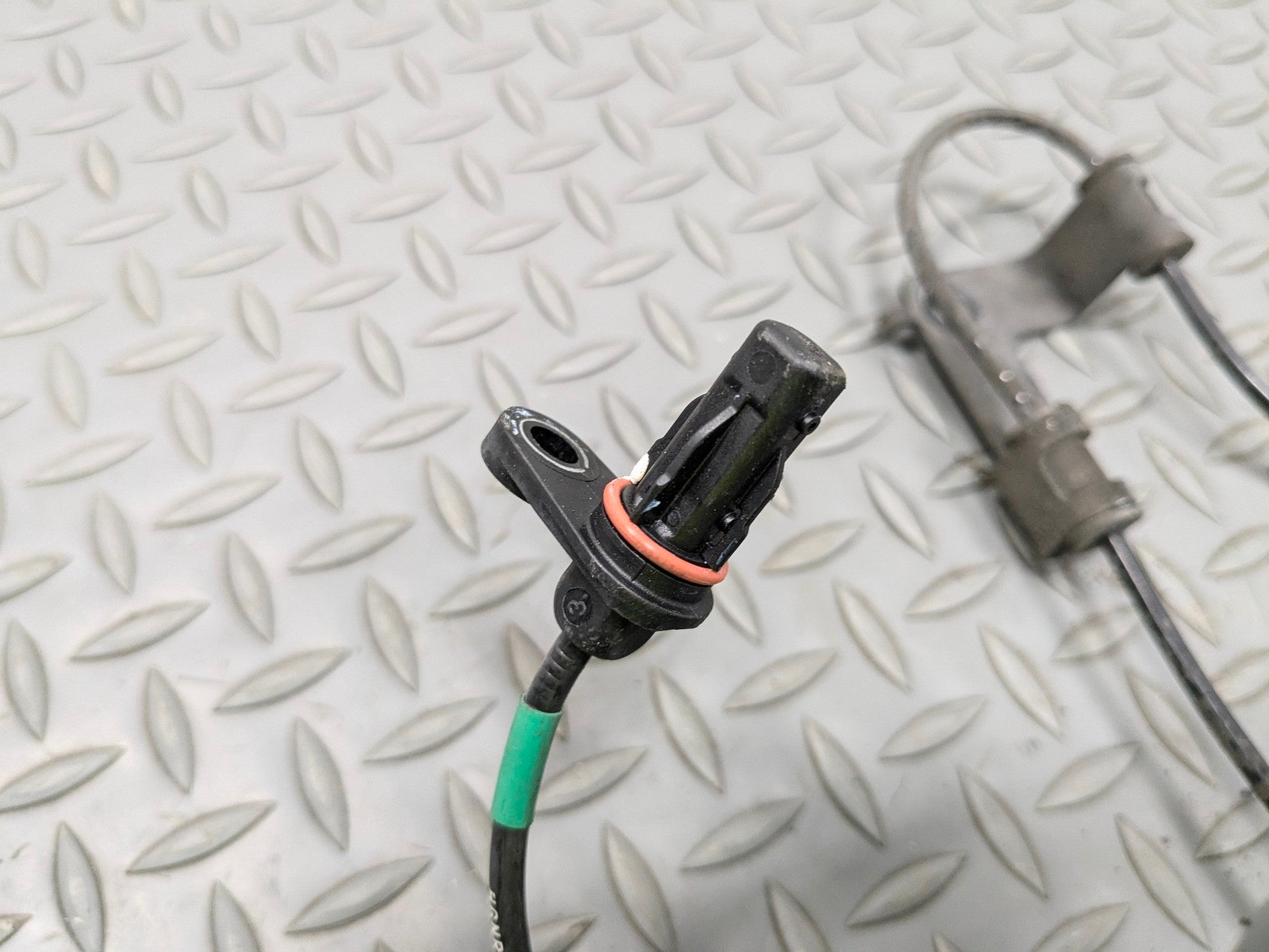 12 - 14 HYUNDAI AZERA OEM ABS WHEEL SPEED SENSOR WIRE HARNESS REAR LEFT RIGHT