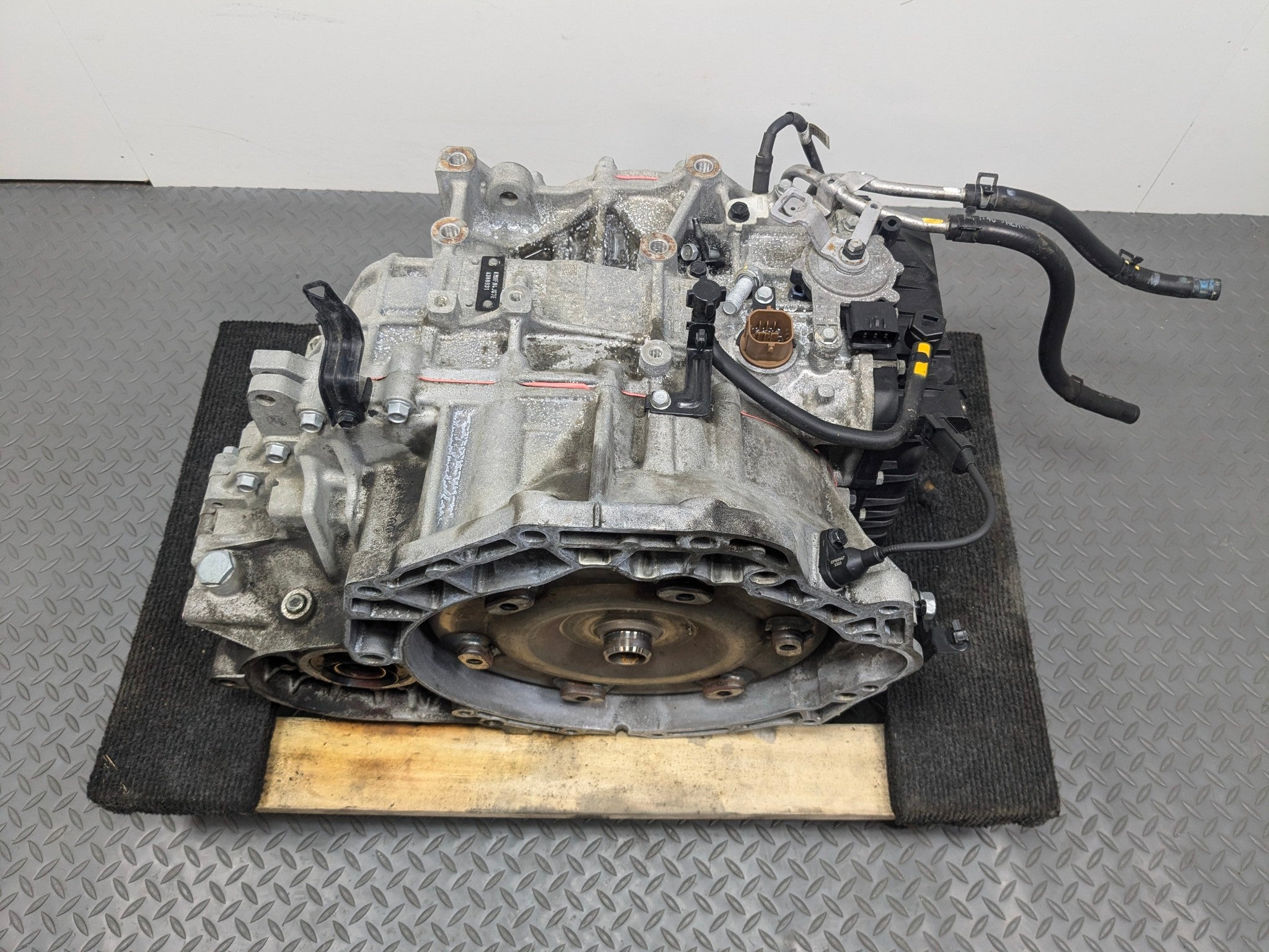 2012 - 2014 HYUNDAI AZERA OEM AUTOMATIC TRANSMISSION GEARBOX ASSEMBLY 6-SPEED